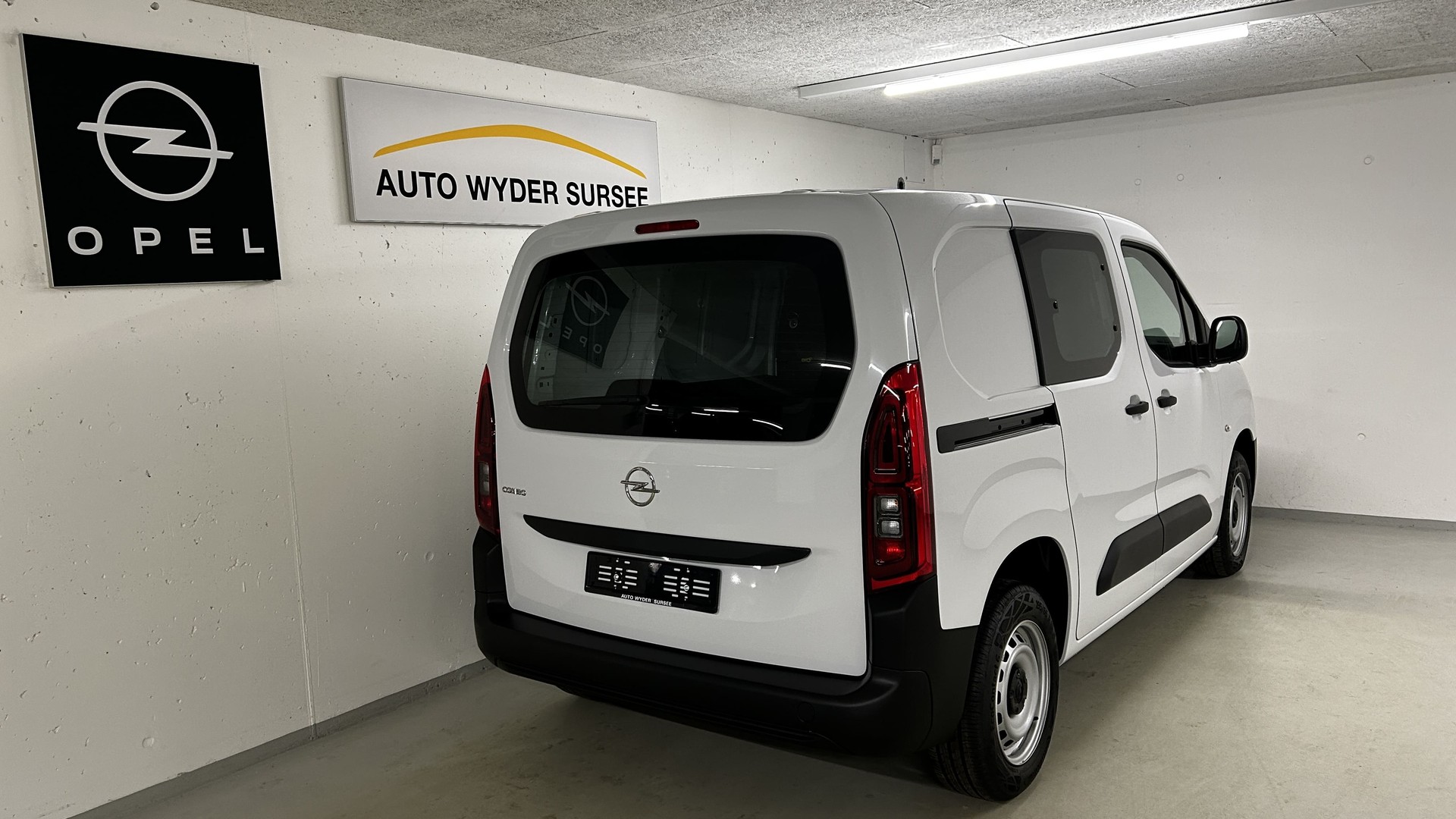 OPEL Combo Cargo 2.0 t 1.2 Blitz S/S-image-5