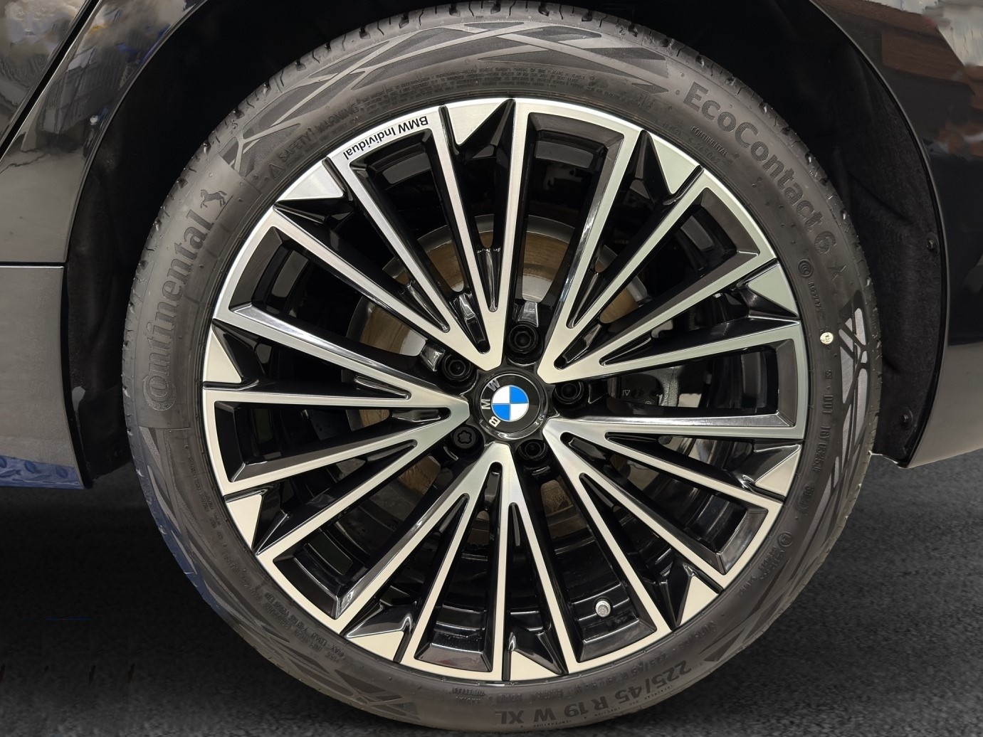 BMW 218d Active Tourer DKG-image-8