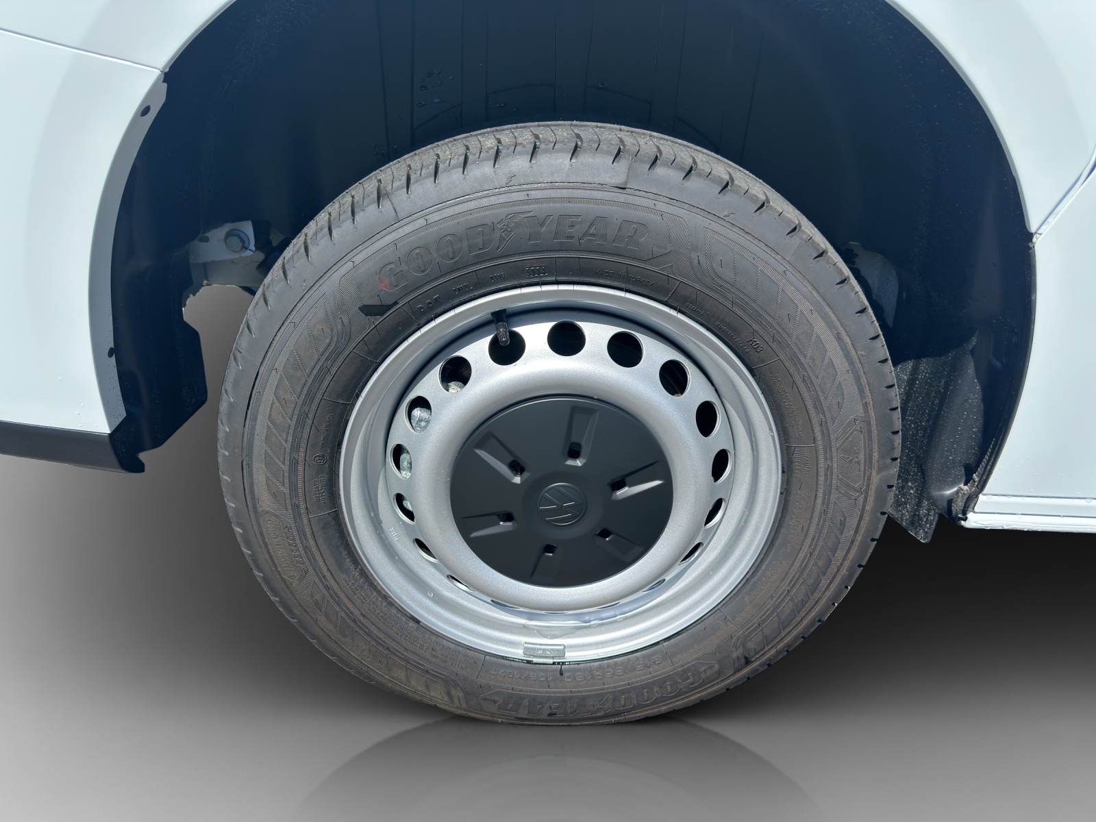 VW e-Transporter 70 kWh-image-12