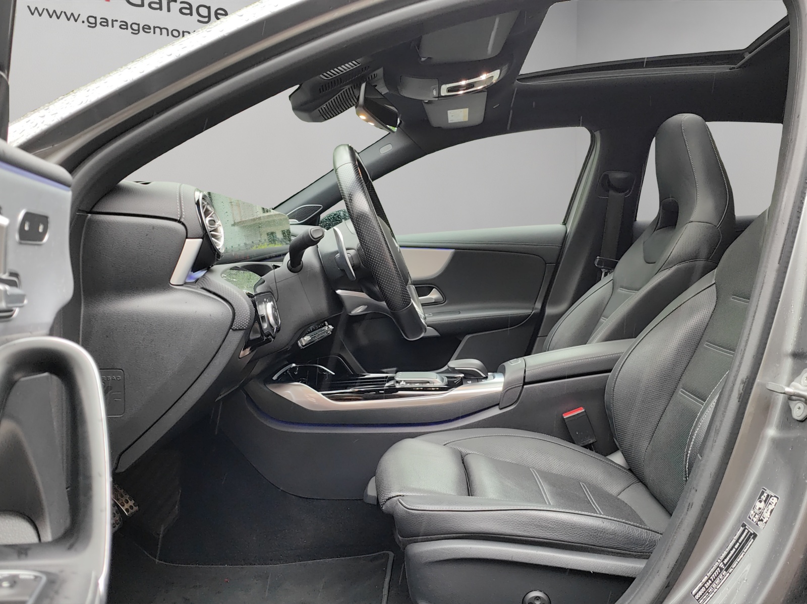 MERCEDES-BENZ A 45 S AMG 4Matic+ Speedshift-image-6