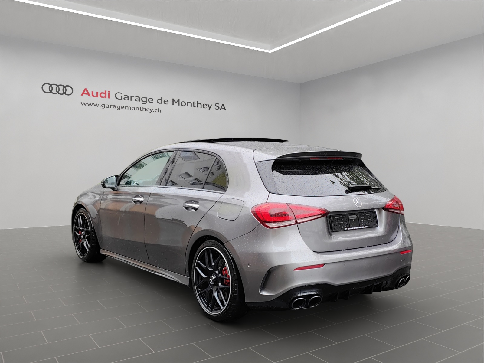 MERCEDES-BENZ A 45 S AMG 4Matic+ Speedshift-image-5