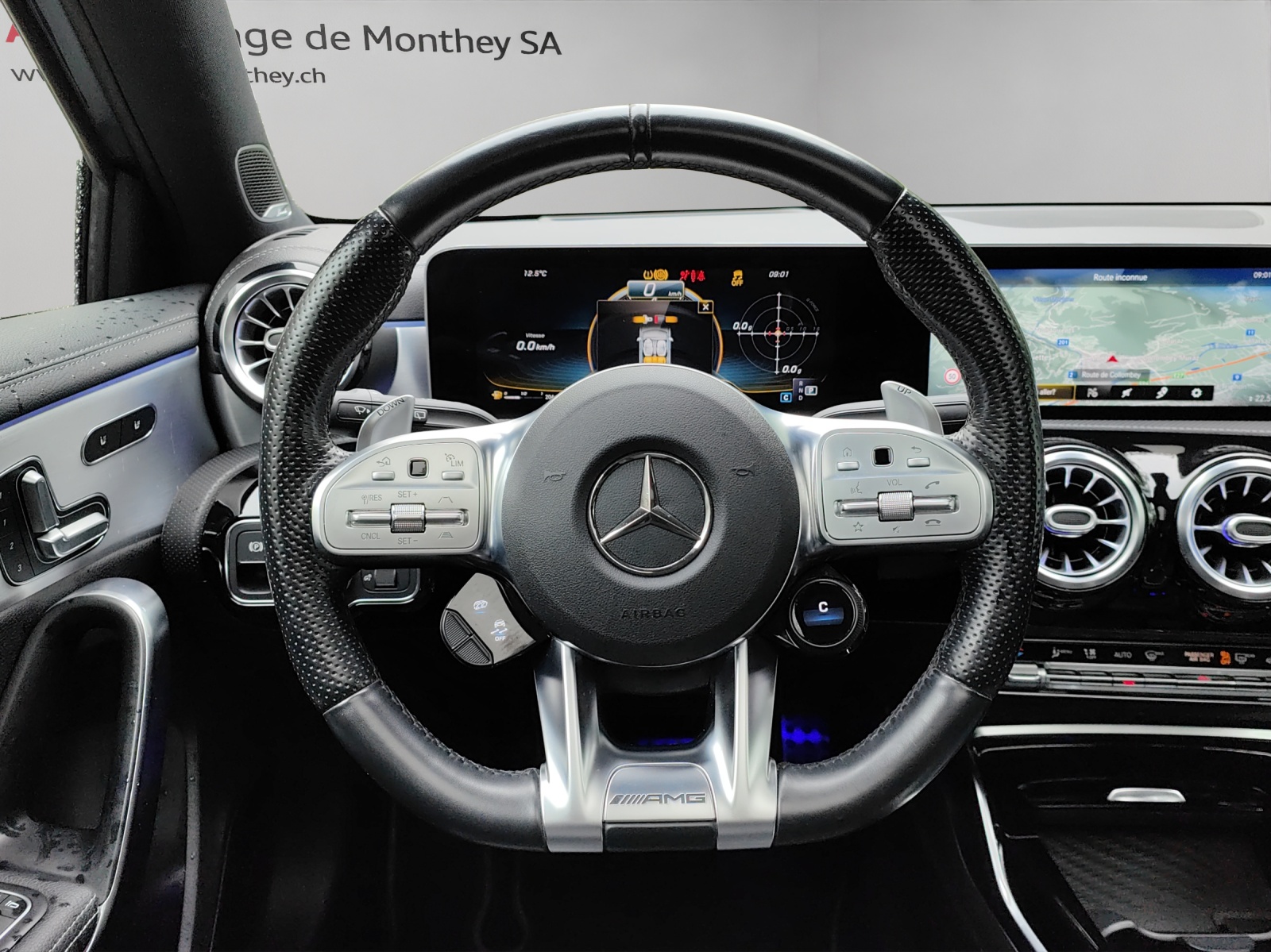 MERCEDES-BENZ A 45 S AMG 4Matic+ Speedshift-image-9
