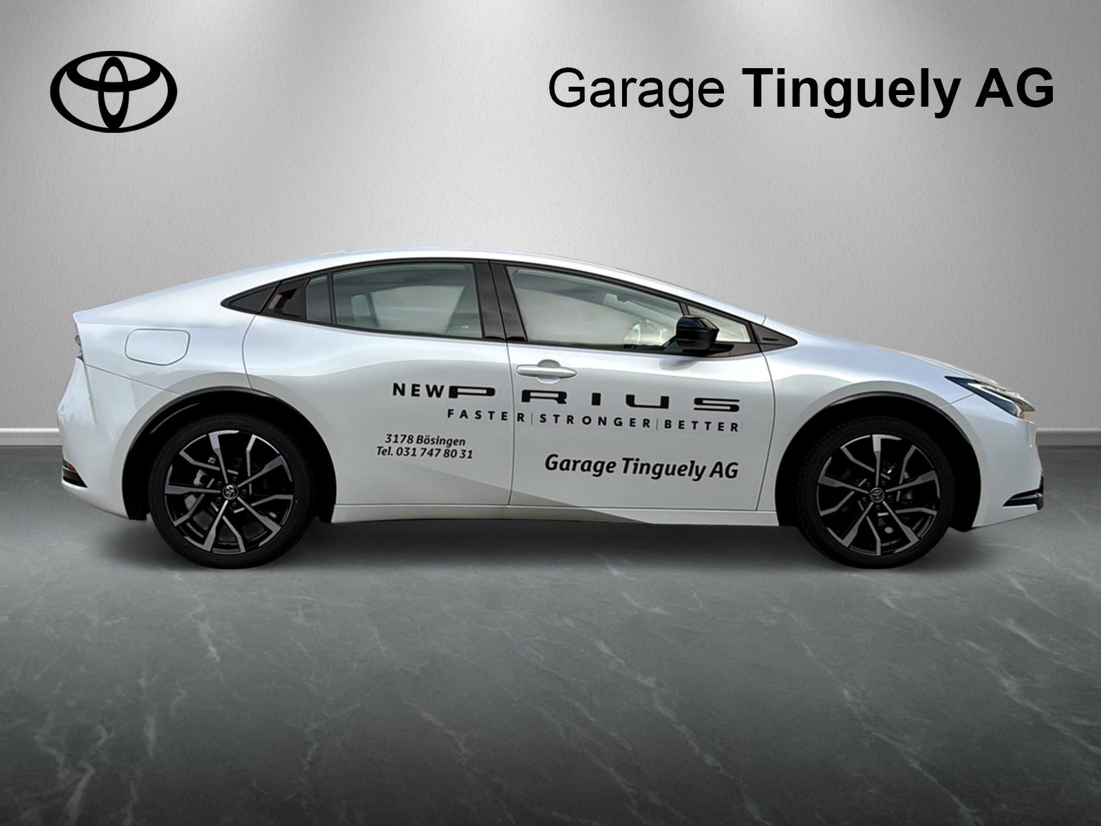TOYOTA Prius 2.0 Plug-In-Hybrid Style-image-6