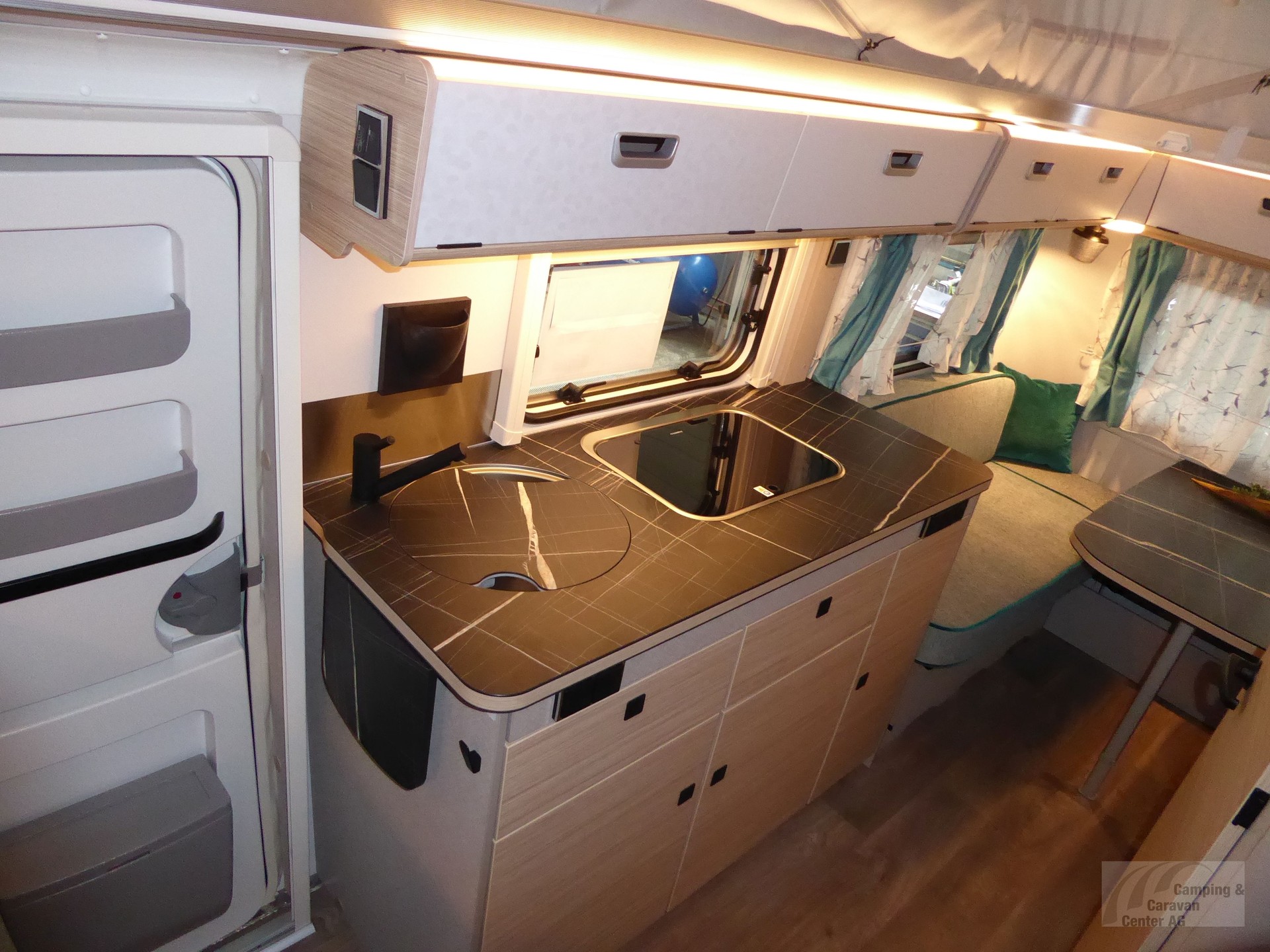 ERIBA Touring 560 Edition Urban-image-5