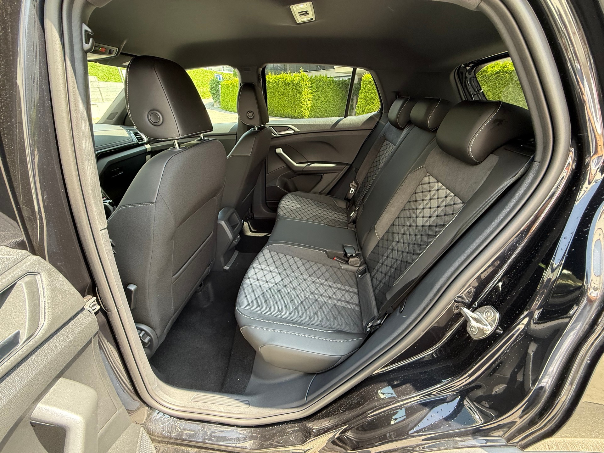 VW T-Cross 1.5 TSI EVO ACT R-Line DSG-image-9