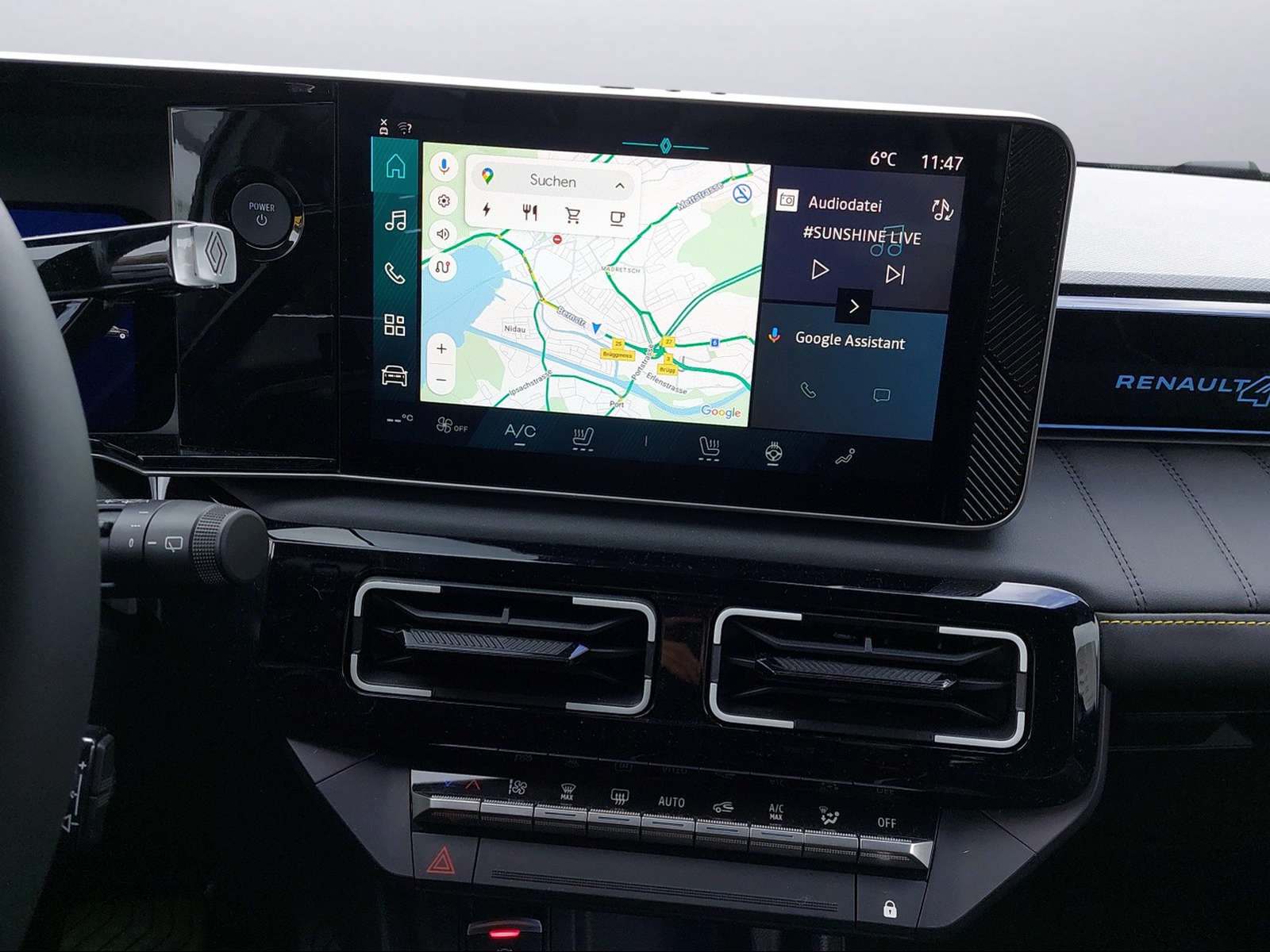 RENAULT R4 E-TECH ELECTRIC iconic 150PS Comfort Range-image-9
