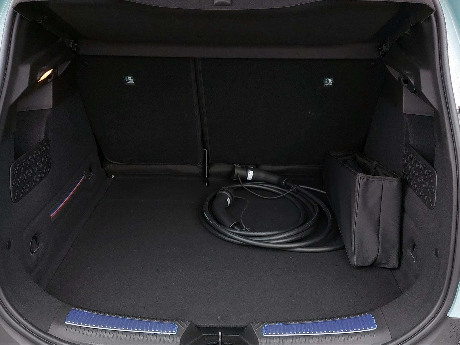 RENAULT R4 E-TECH ELECTRIC iconic 150PS Comfort Range-image-7
