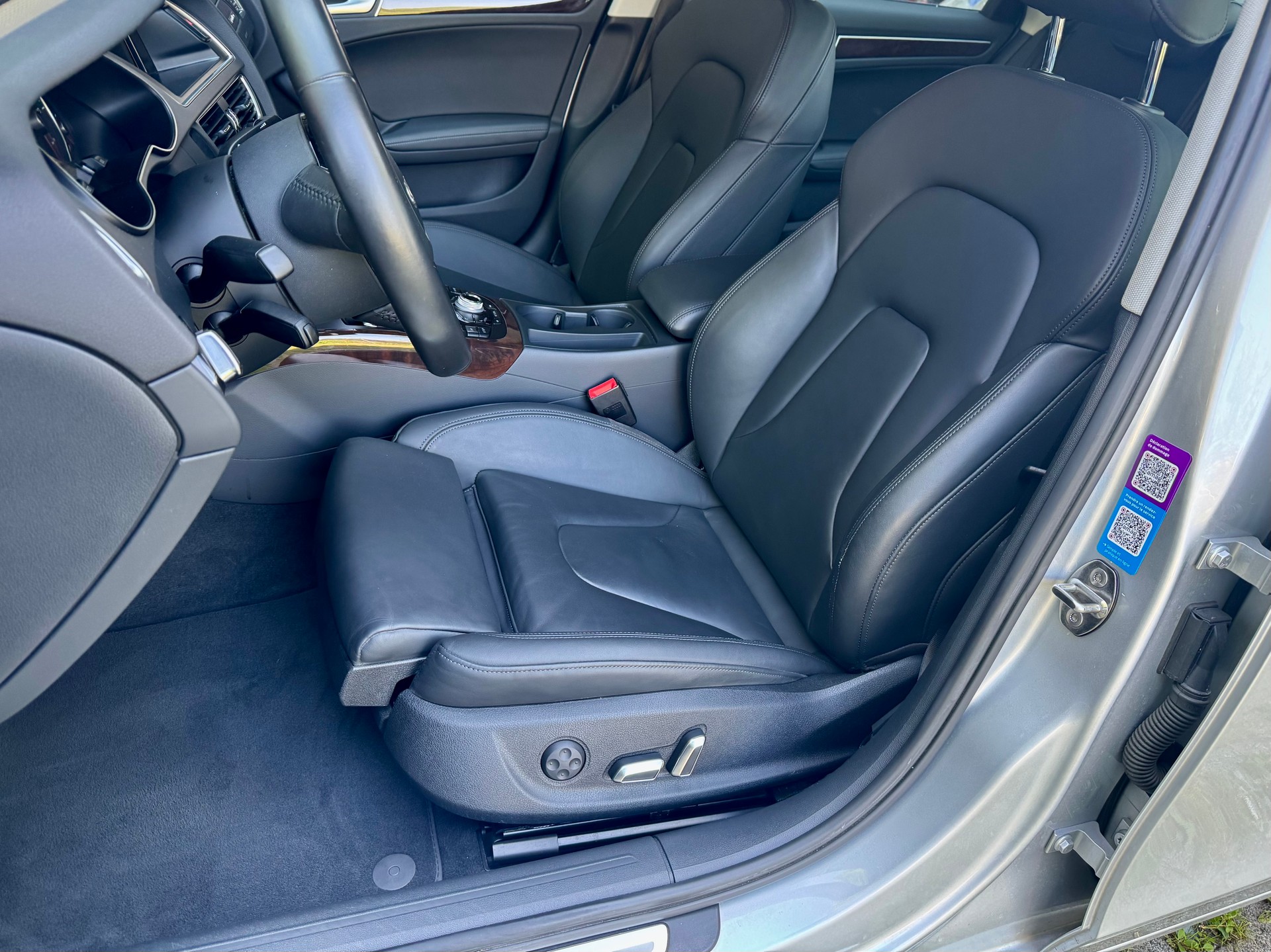 AUDI A4 3.0 TFSI quattro S-tronic - 1.Hand - Sport - 8-fach Alu --image-9