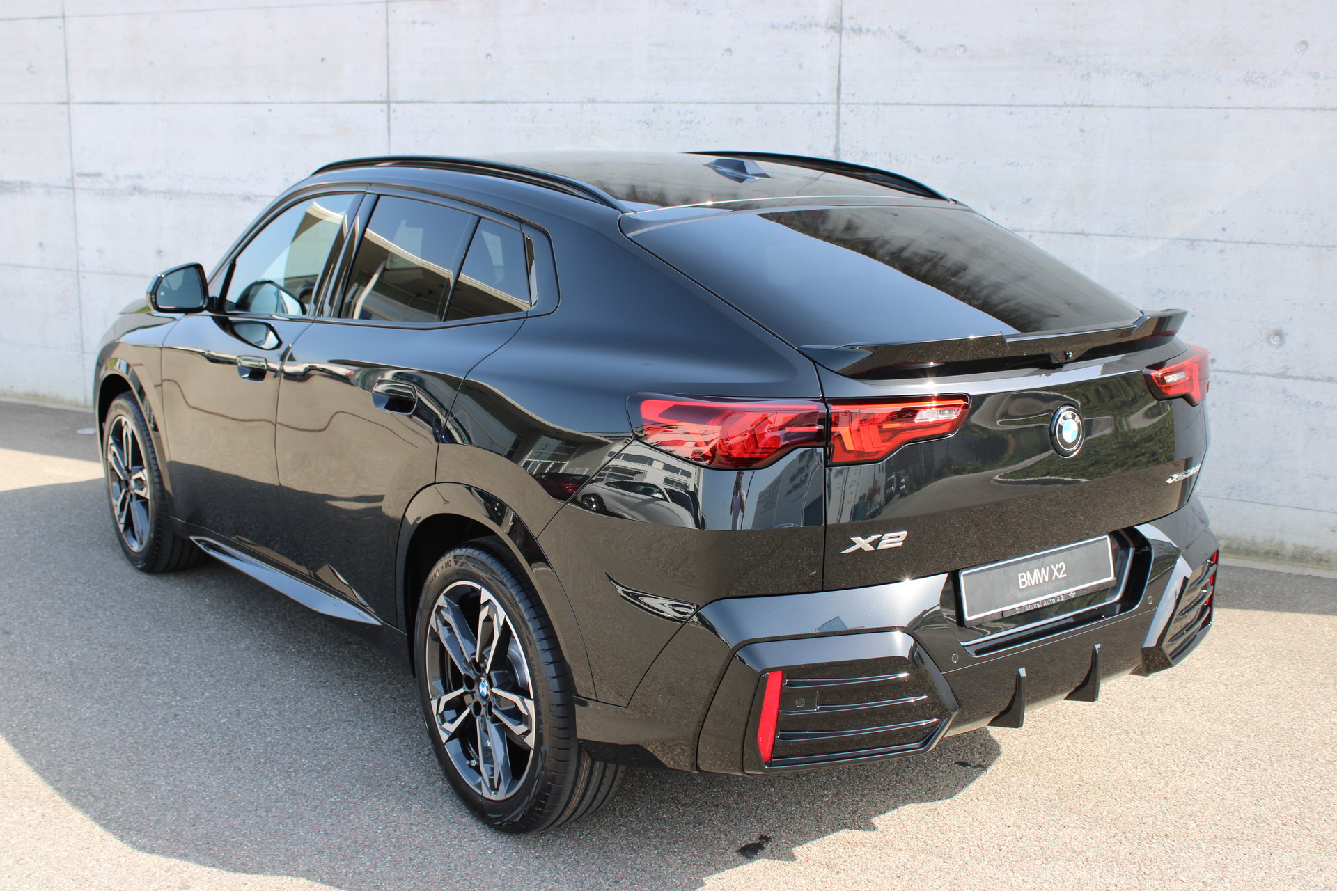 BMW X2 xDr 20d 48V M Sp. Pro-image-2