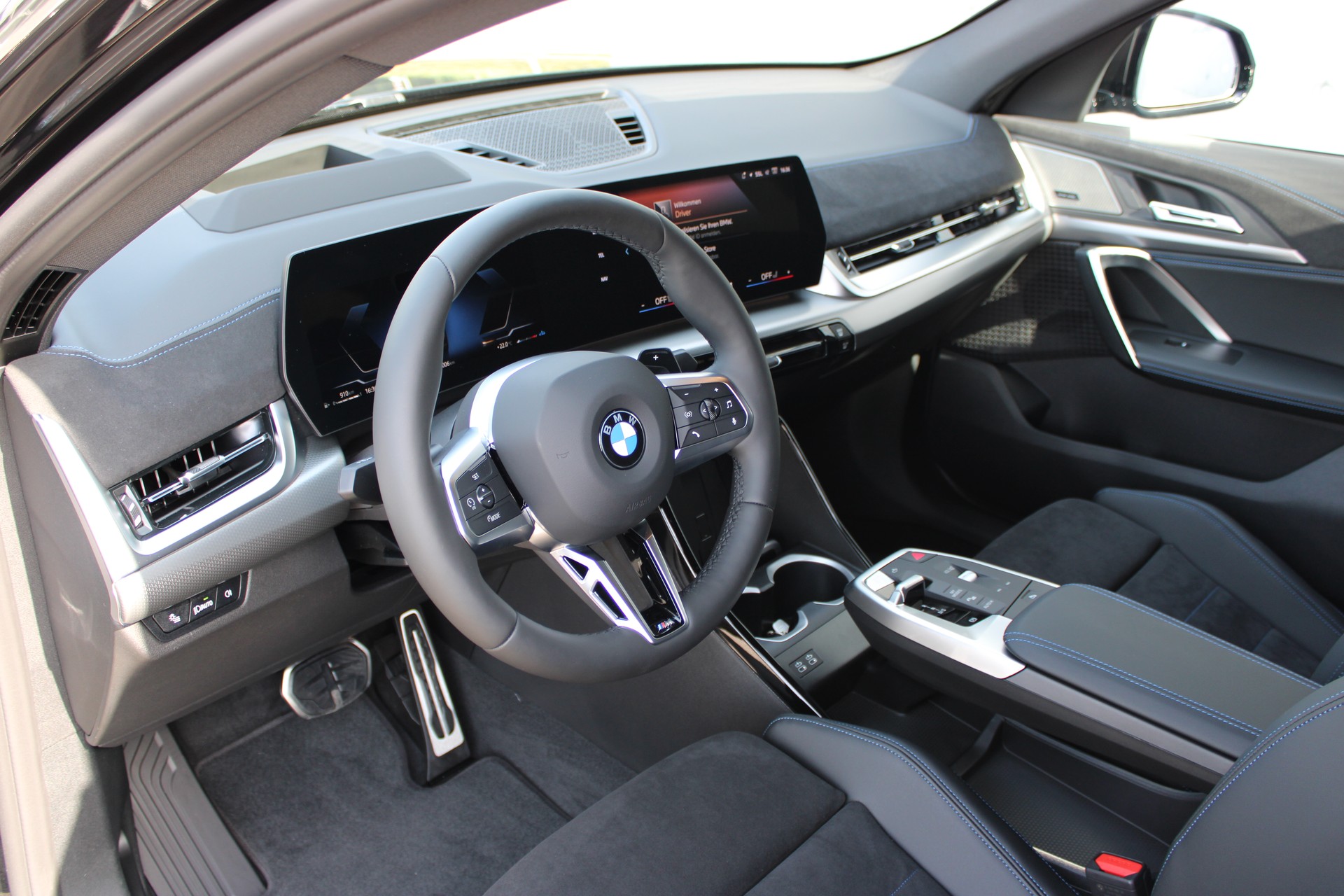 BMW X2 xDr 20d 48V M Sp. Pro-image-9