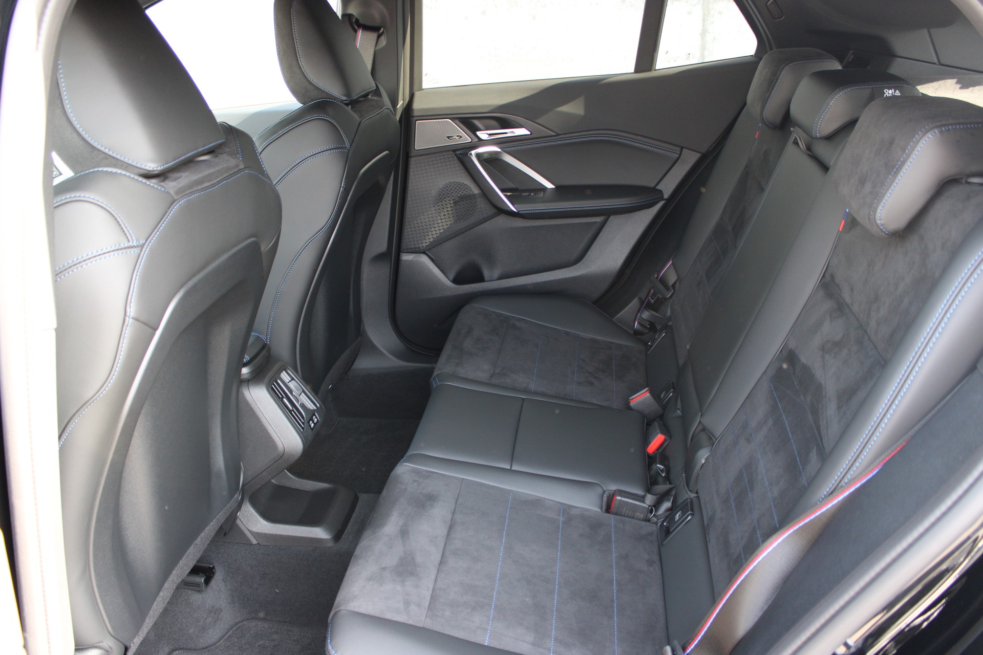 BMW X2 xDr 20d 48V M Sp. Pro-image-12