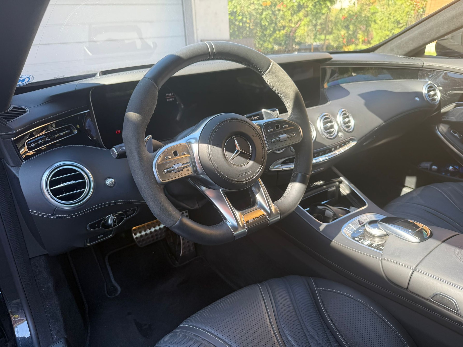 MERCEDES-BENZ S 63 AMG Cabriolet 4Matic Speedshift MCT-image-4