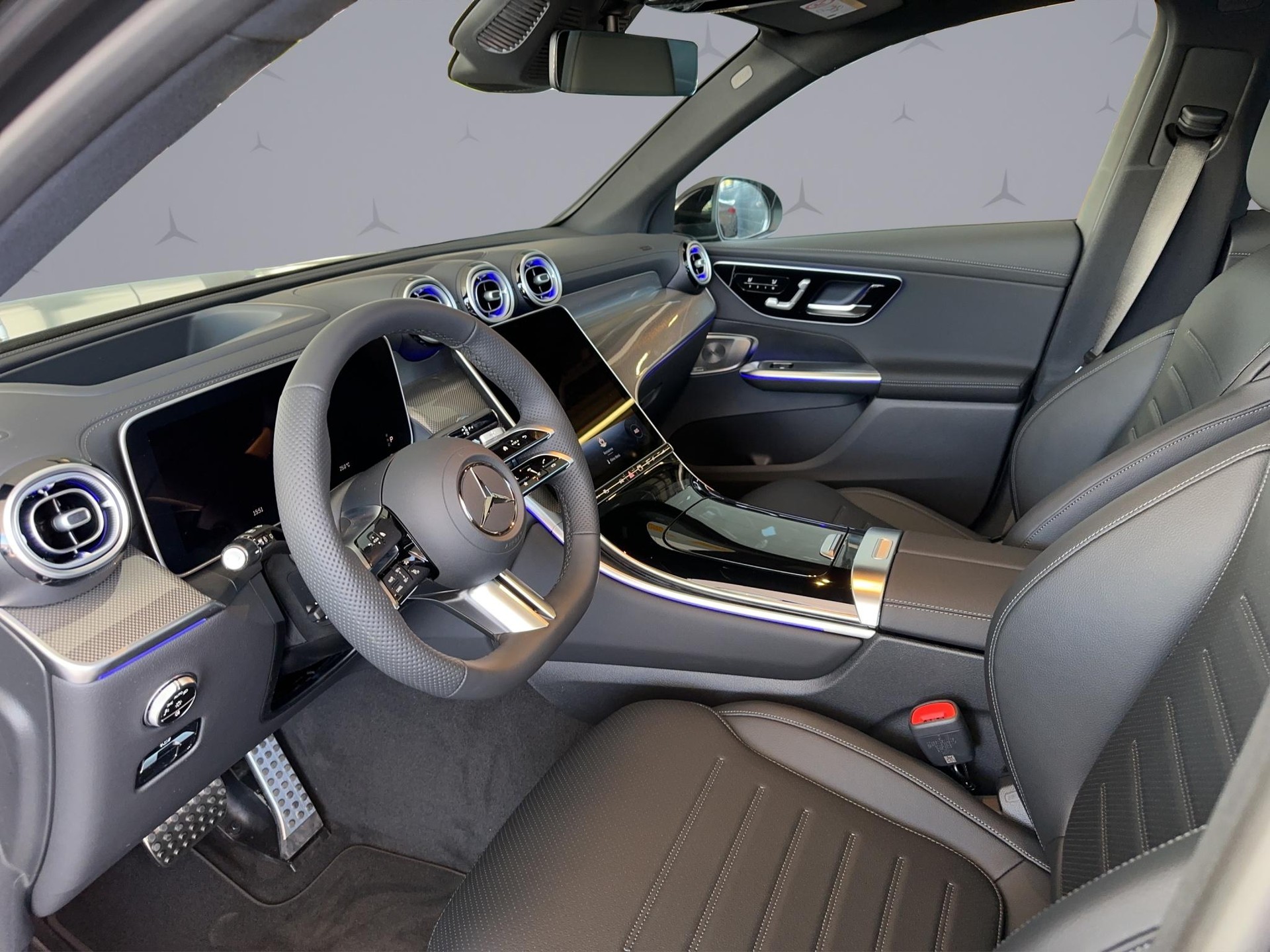 MERCEDES-BENZ GLC 450 d AMG Line 4matic-image-5