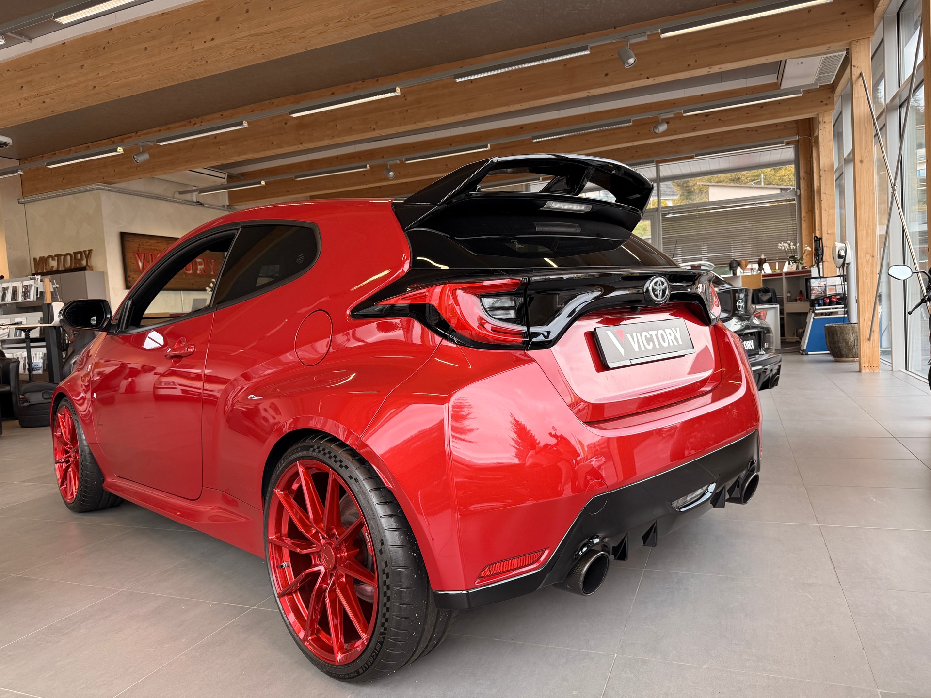 TOYOTA Yaris 1.6 GR Sport-image-3