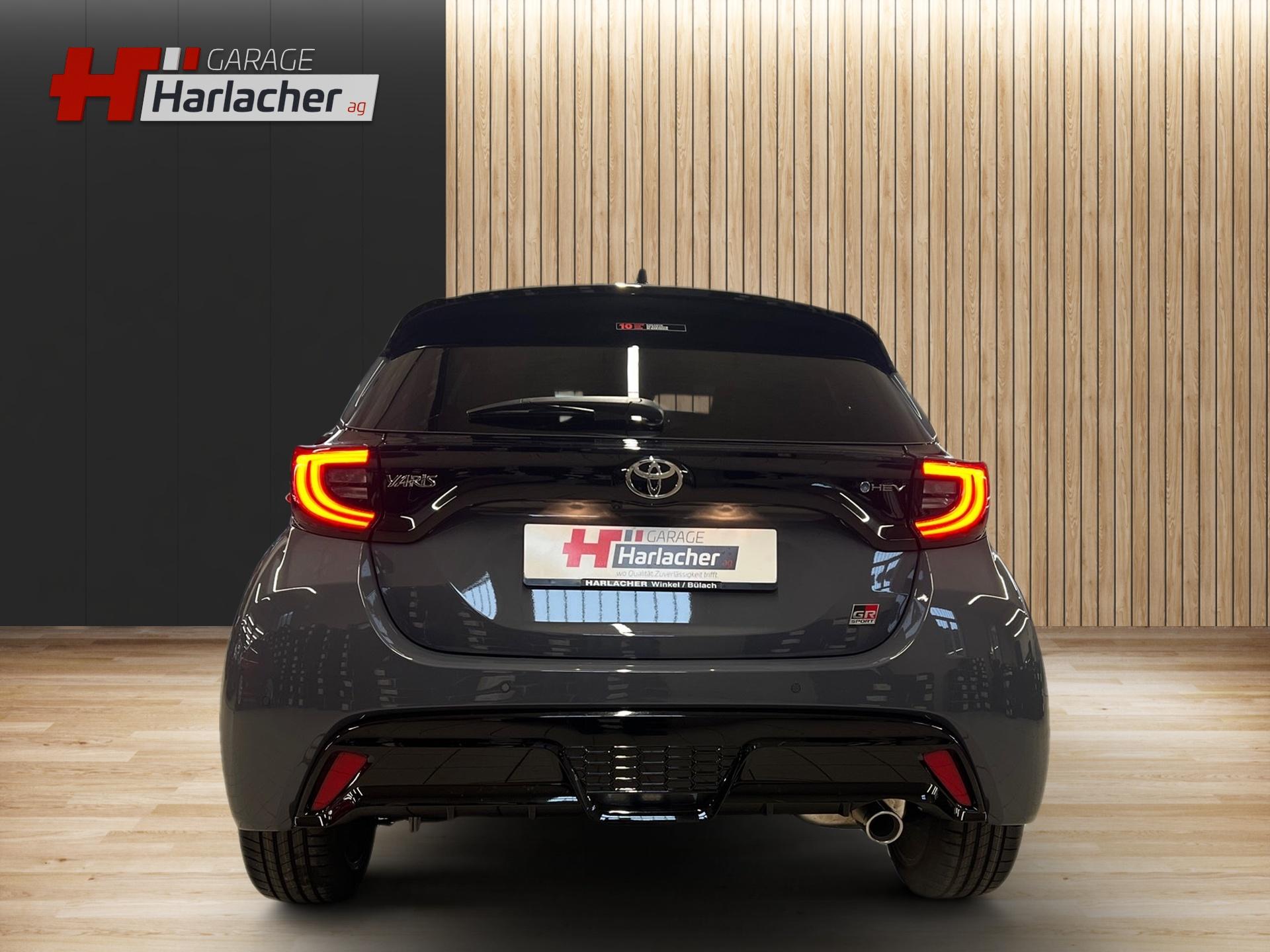 TOYOTA Yaris 1.5 GR Sport e-CVT-image-5