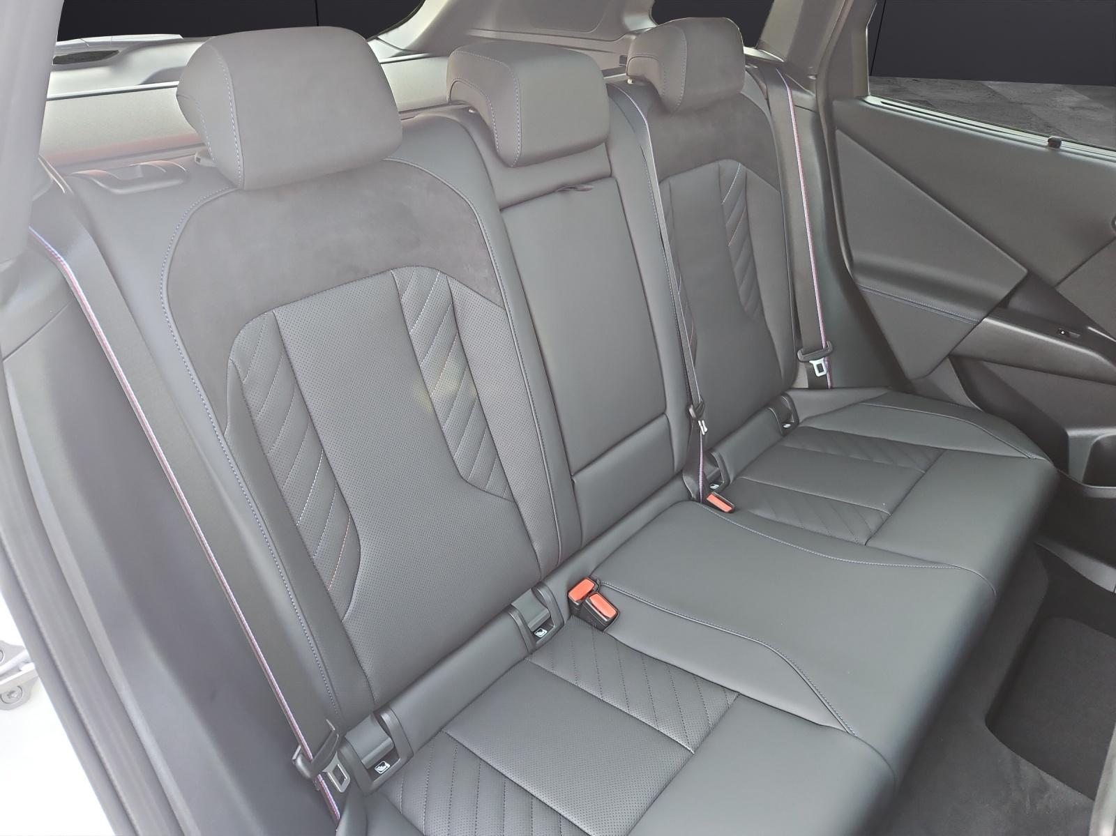 BMW X3 xDrive M50 48V M Sport Pro-image-11