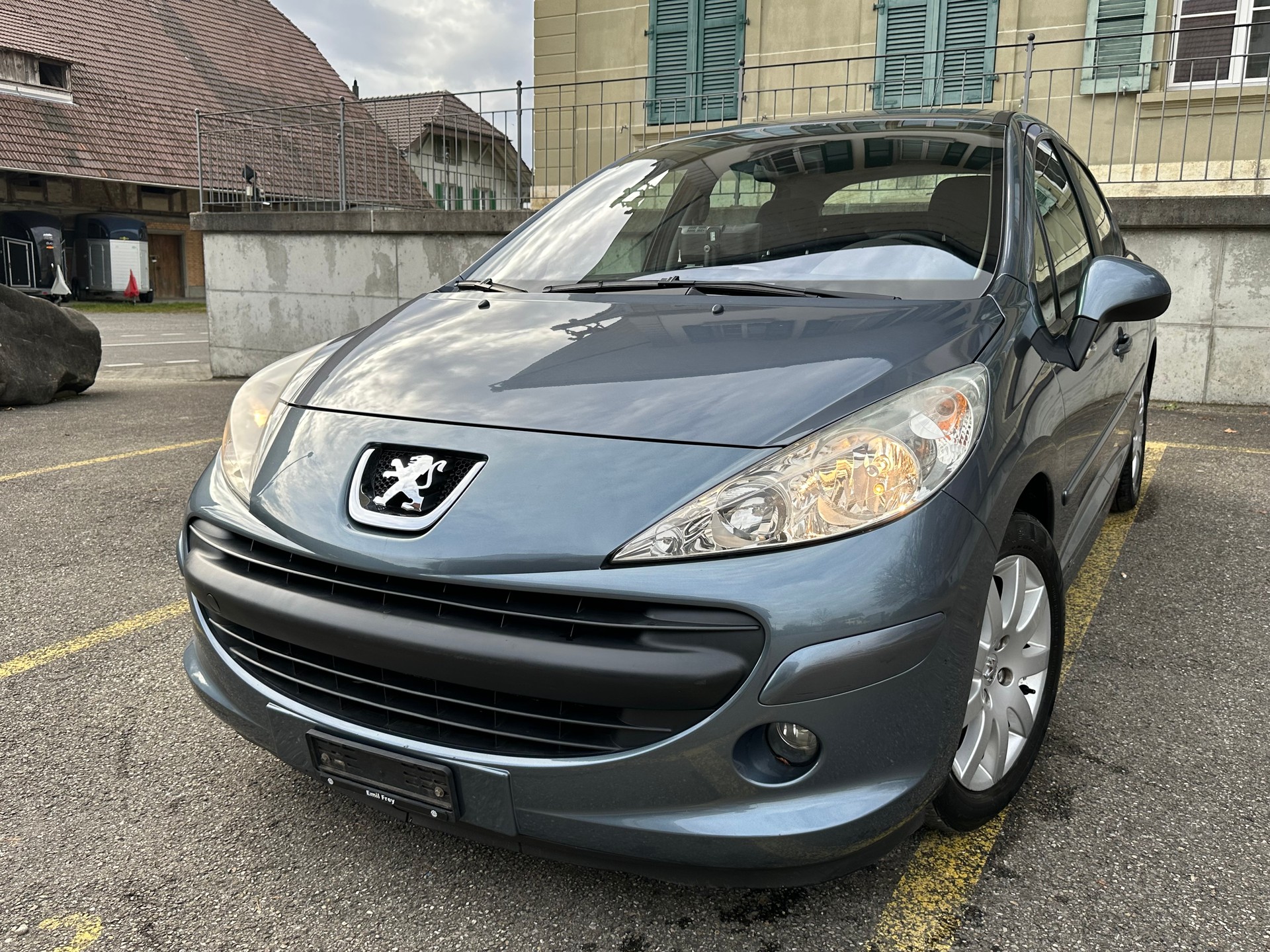 PEUGEOT 207 SW 1.6 16V Sport Automatic-image-0