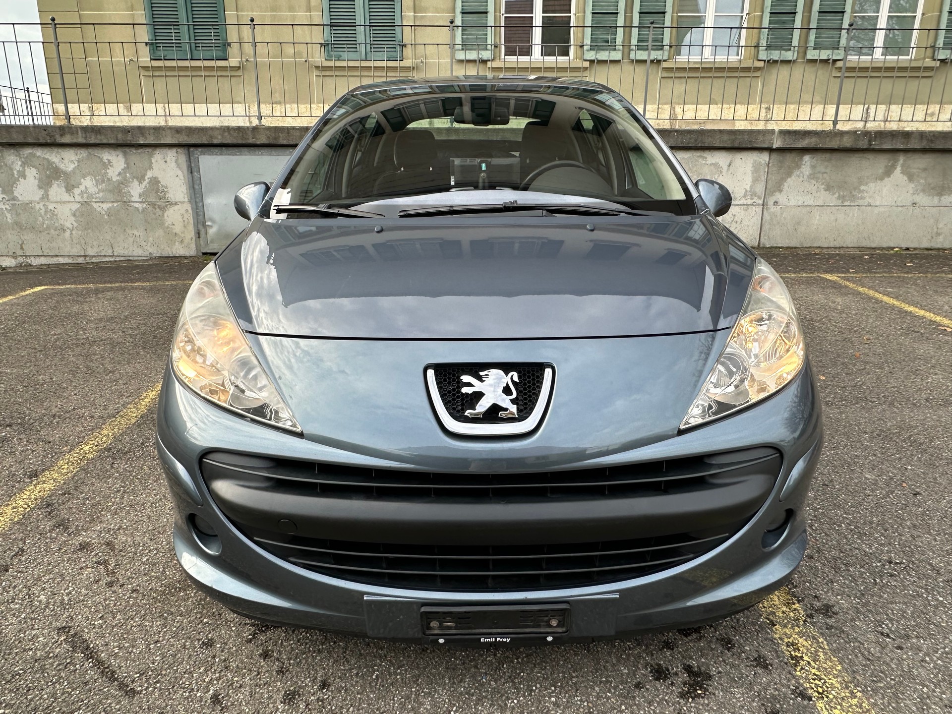PEUGEOT 207 SW 1.6 16V Sport Automatic-image-8
