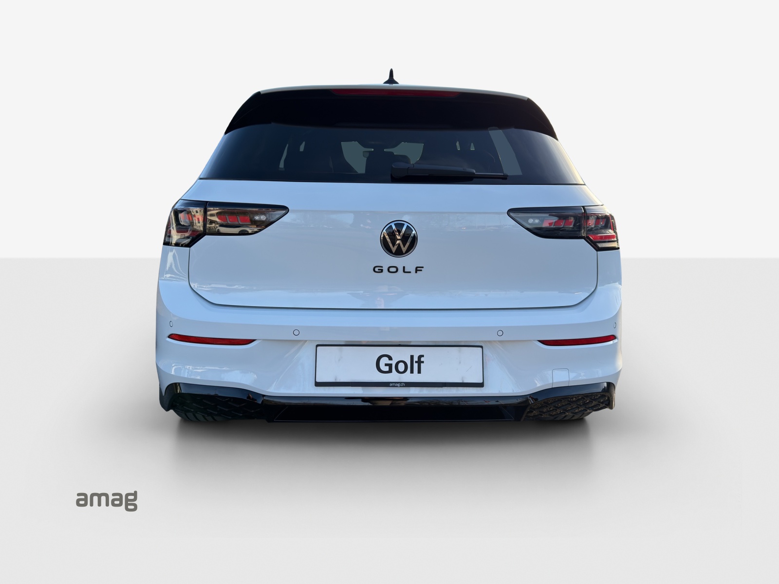 VW Golf 1.5 e TSI mHEV R-Line DSG-image-3
