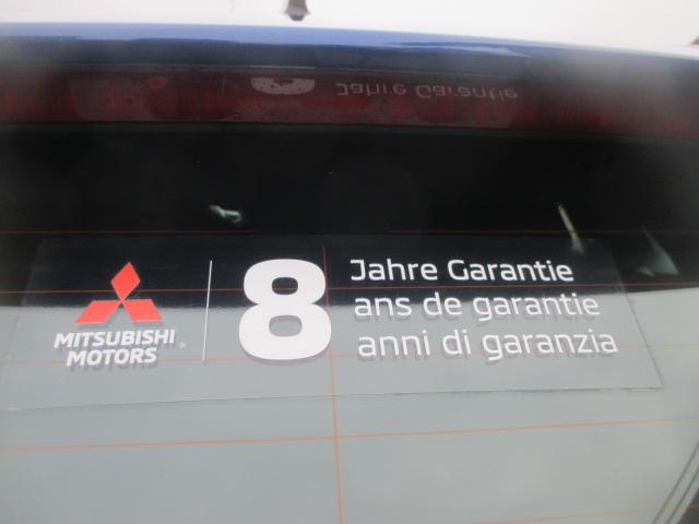 MITSUBISHI Grandis 1.8 HEV Invite+-image-14