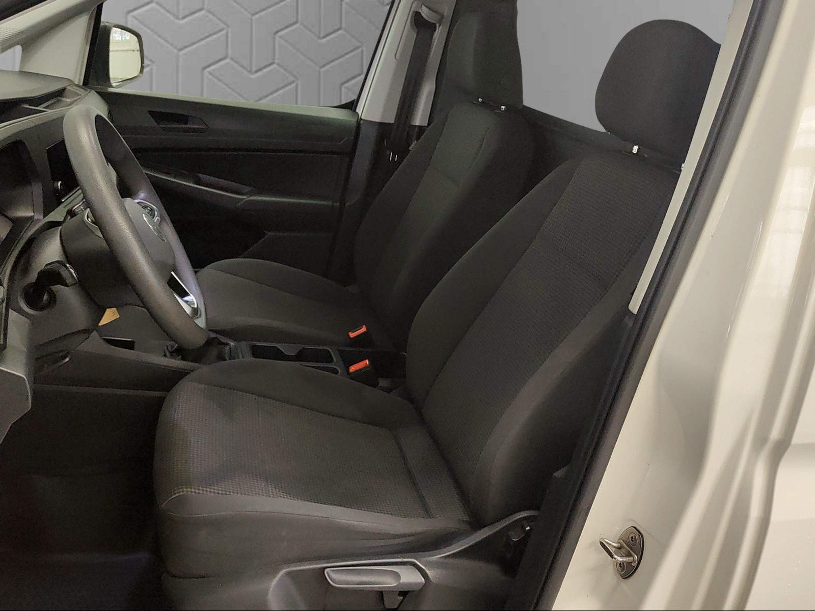 VW Caddy Cargo 1.5 TSI-image-10