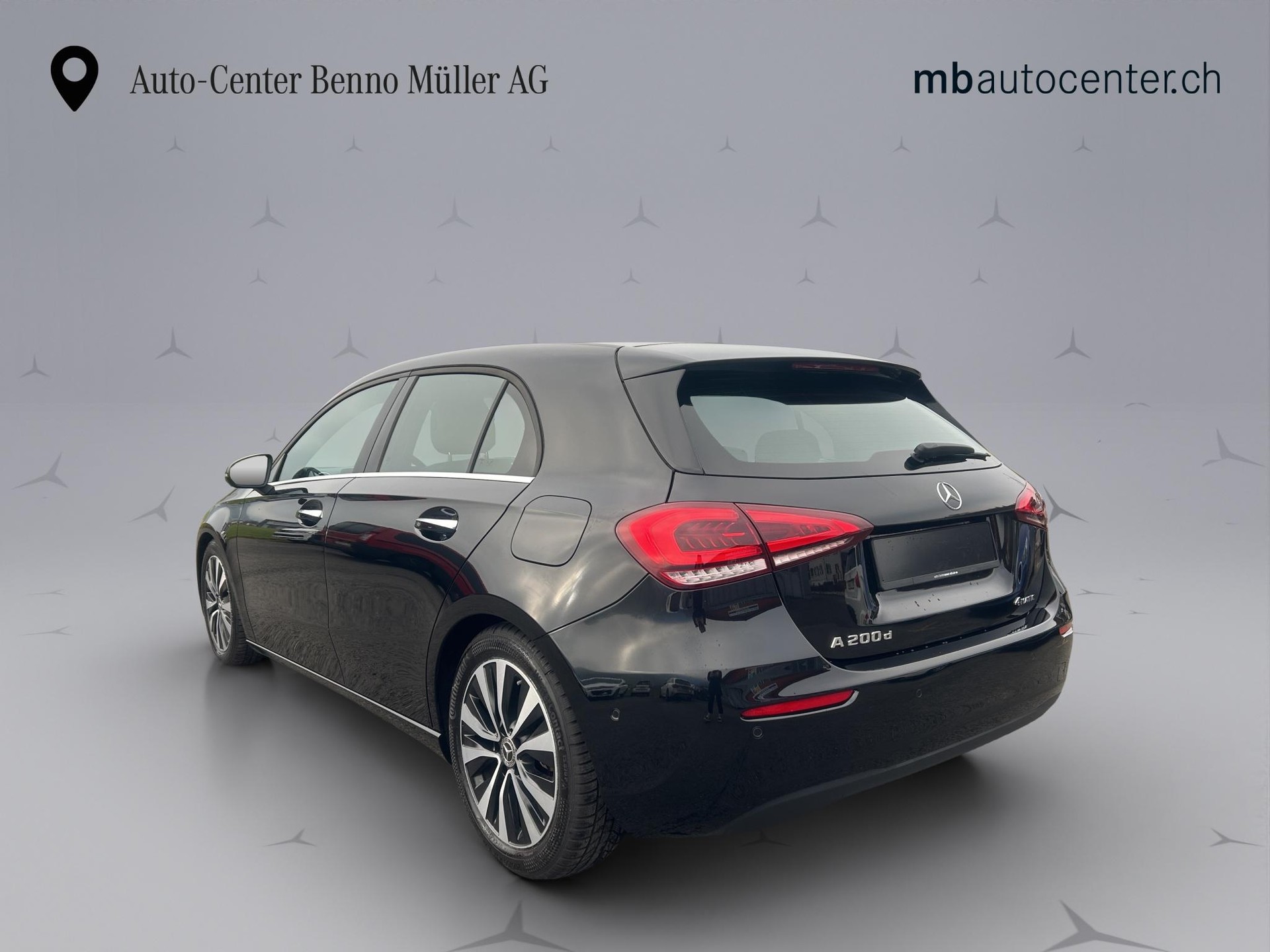 MERCEDES-BENZ A 200 d Style 4m-image-2