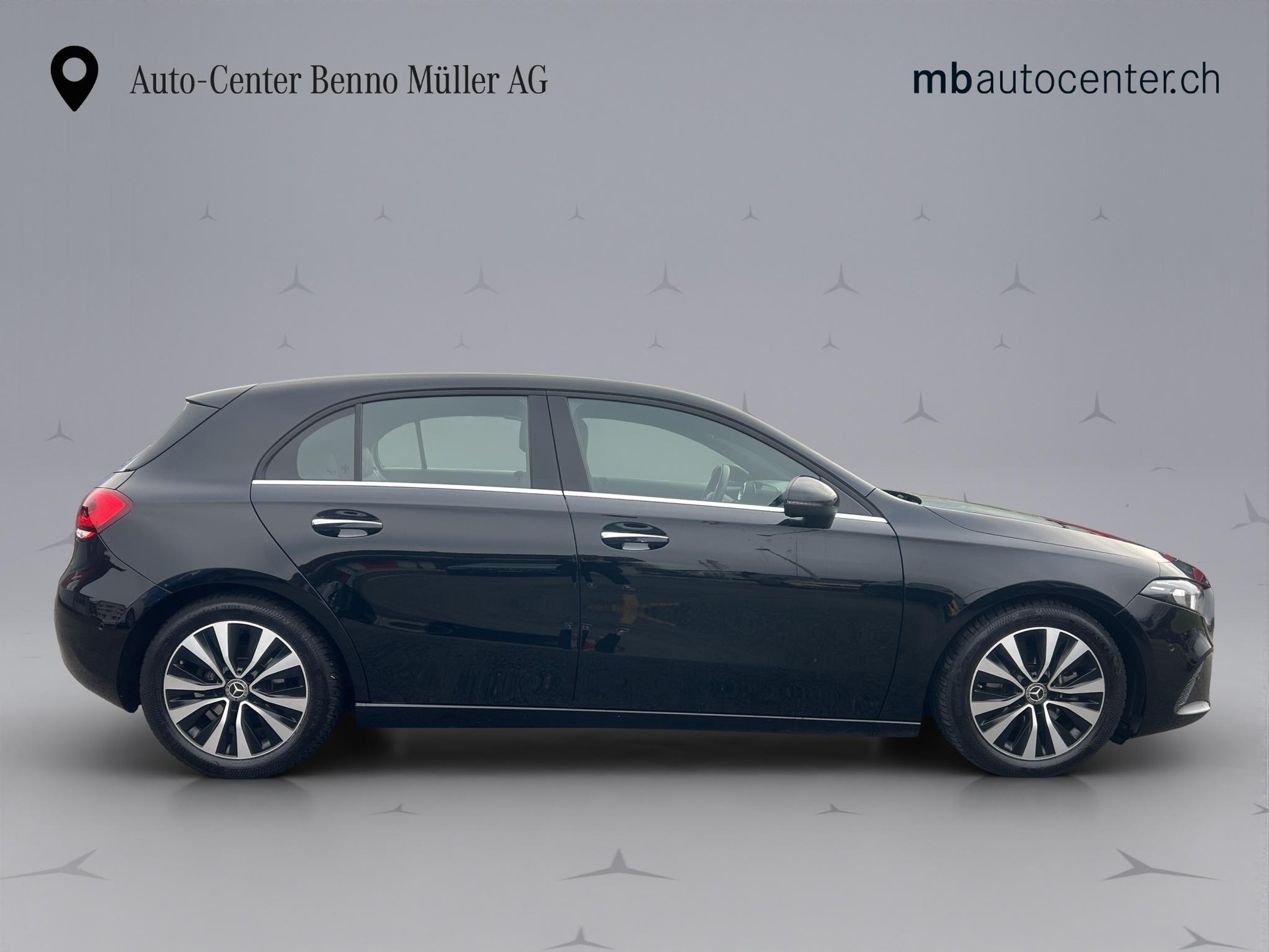 MERCEDES-BENZ A 200 d Style 4m-image-5