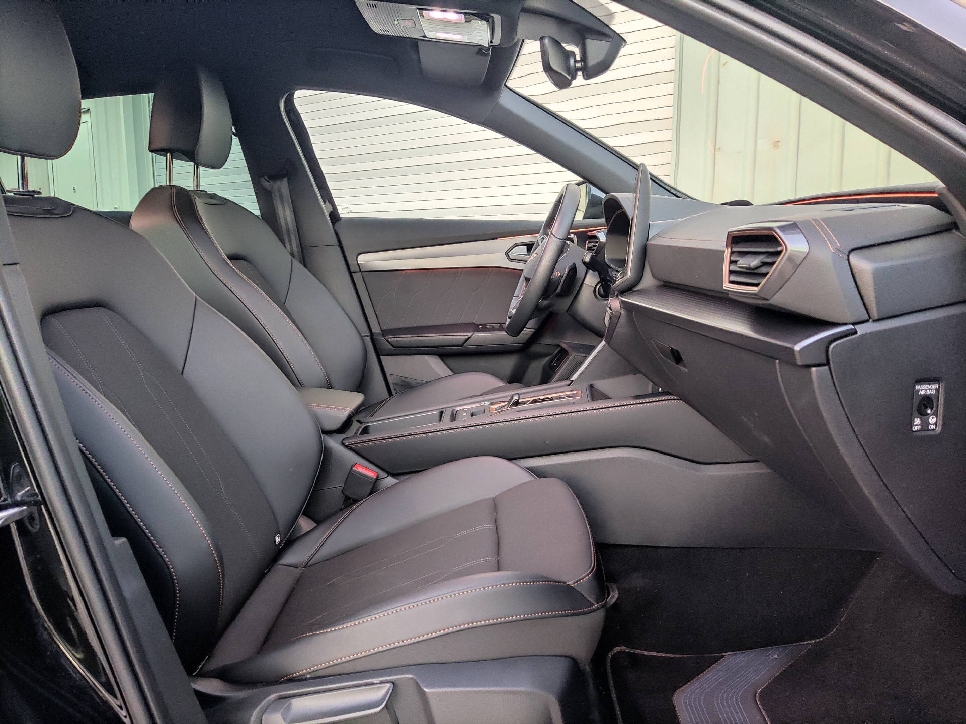 CUPRA Formentor 1.5 eTSI DSG-image-9