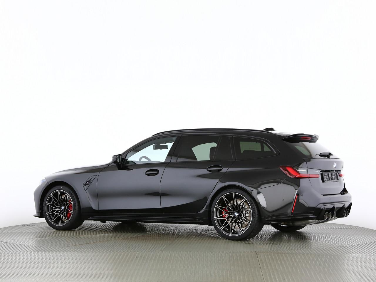 BMW M3 Competition xDrive Touring-image-6
