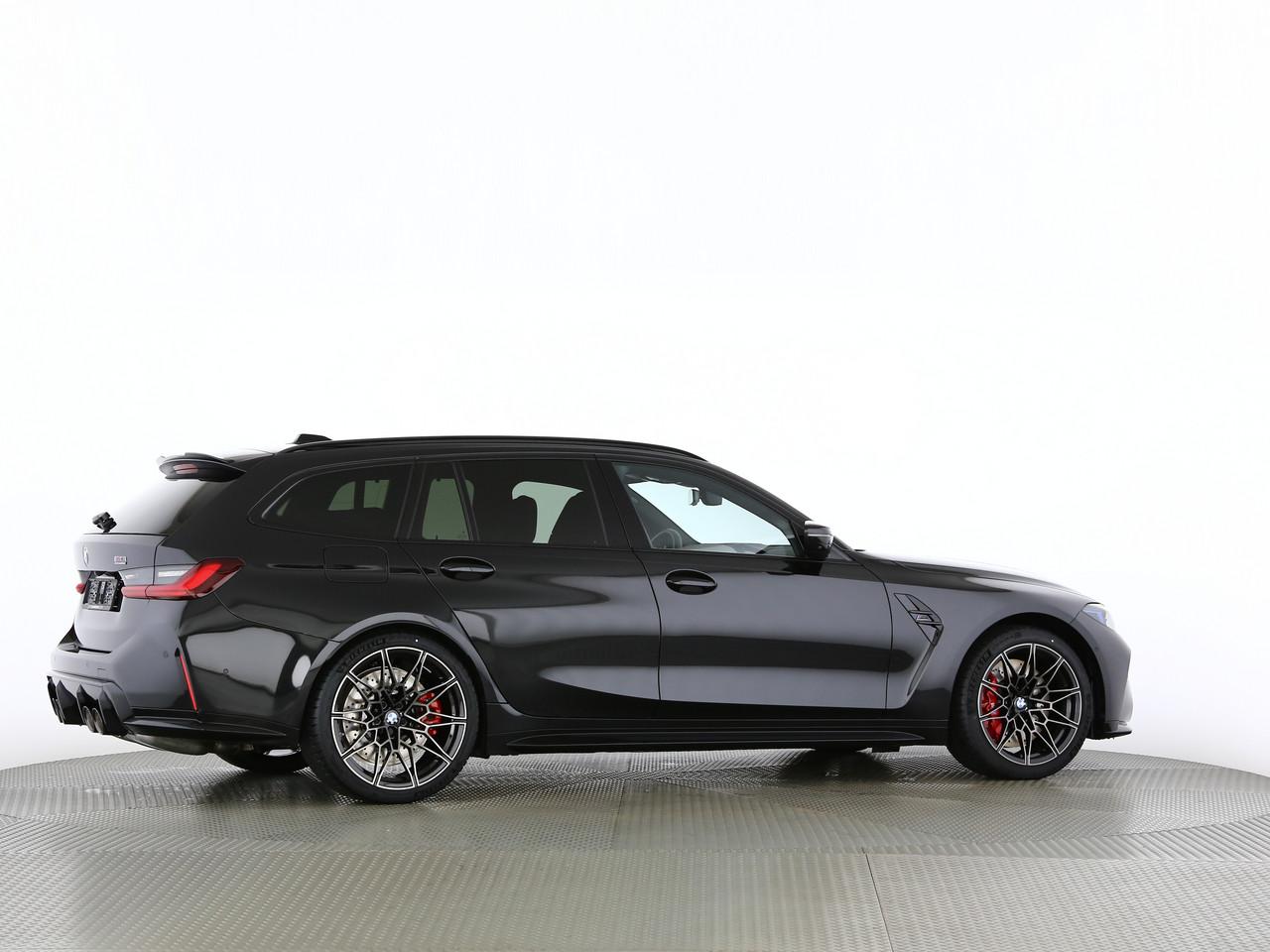 BMW M3 Competition xDrive Touring-image-14