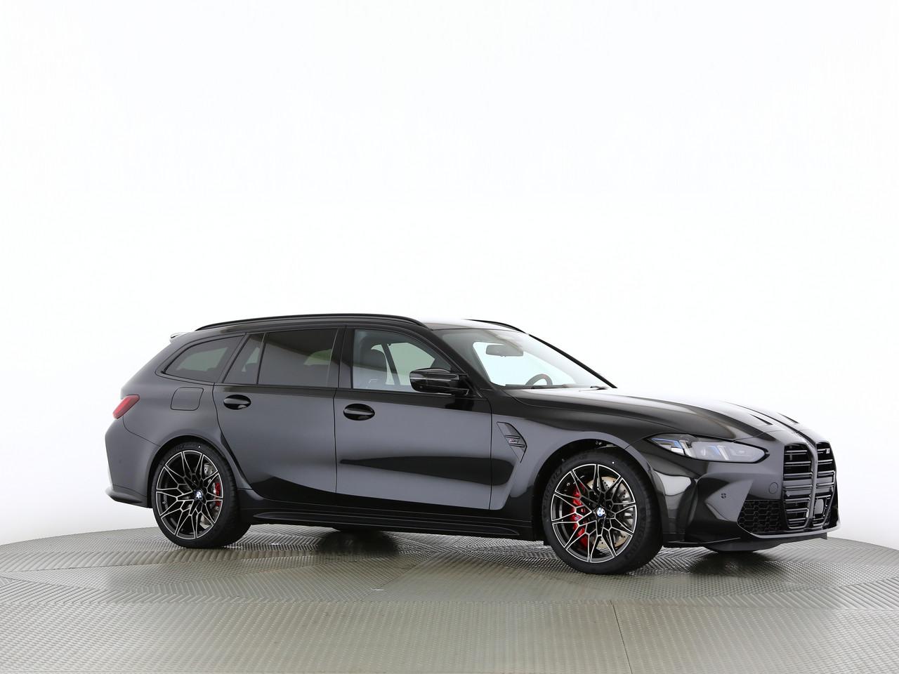 BMW M3 Competition xDrive Touring-image-18