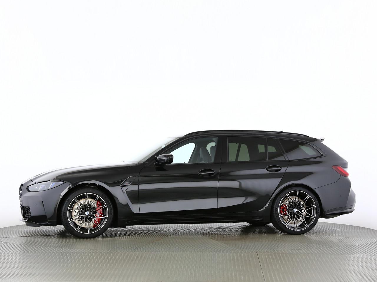 BMW M3 Competition xDrive Touring-image-3