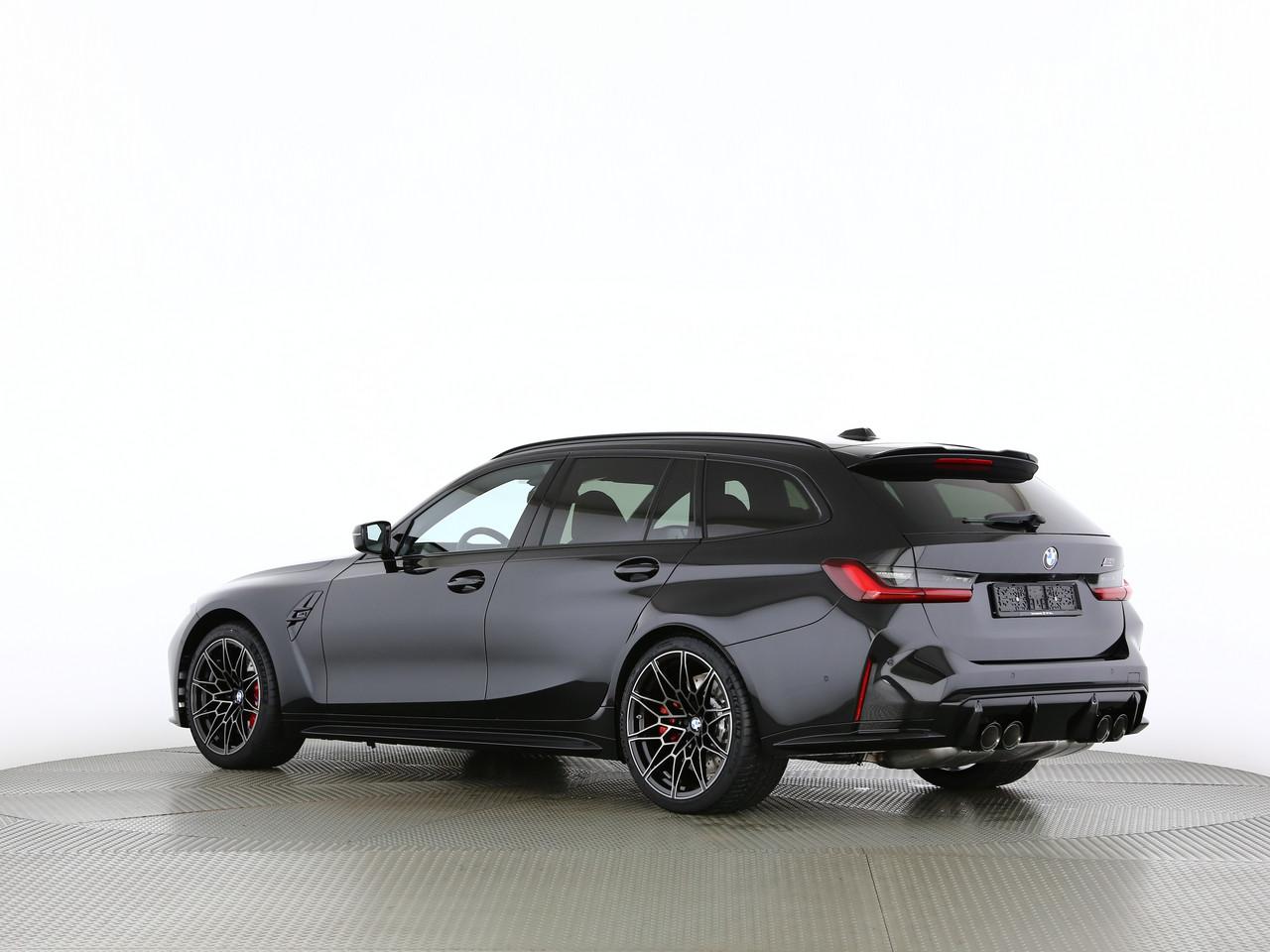 BMW M3 Competition xDrive Touring-image-7
