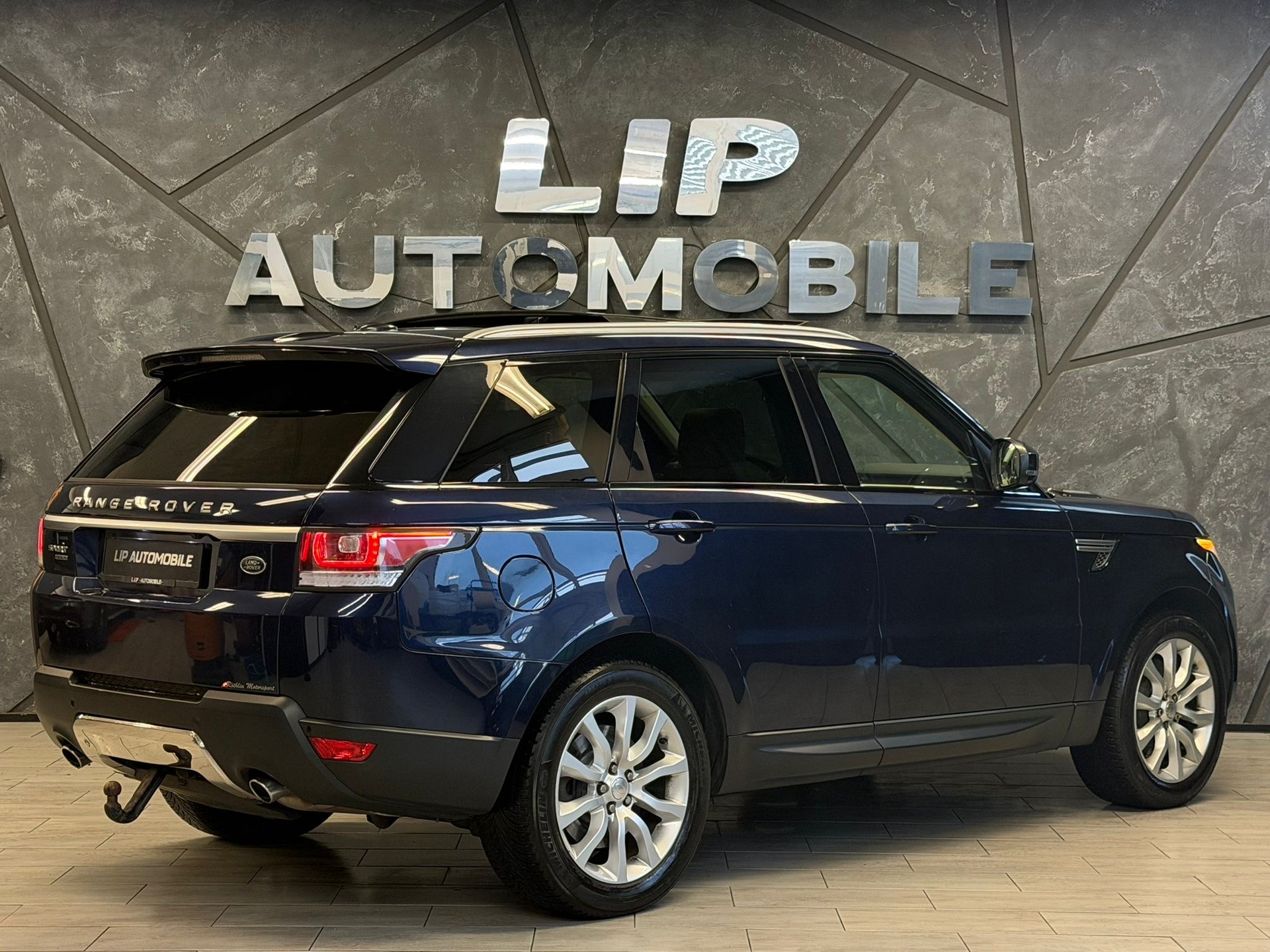 LAND ROVER Range Rover Sport 3.0 SDV6 HSE Dynamic Automatic-image-5