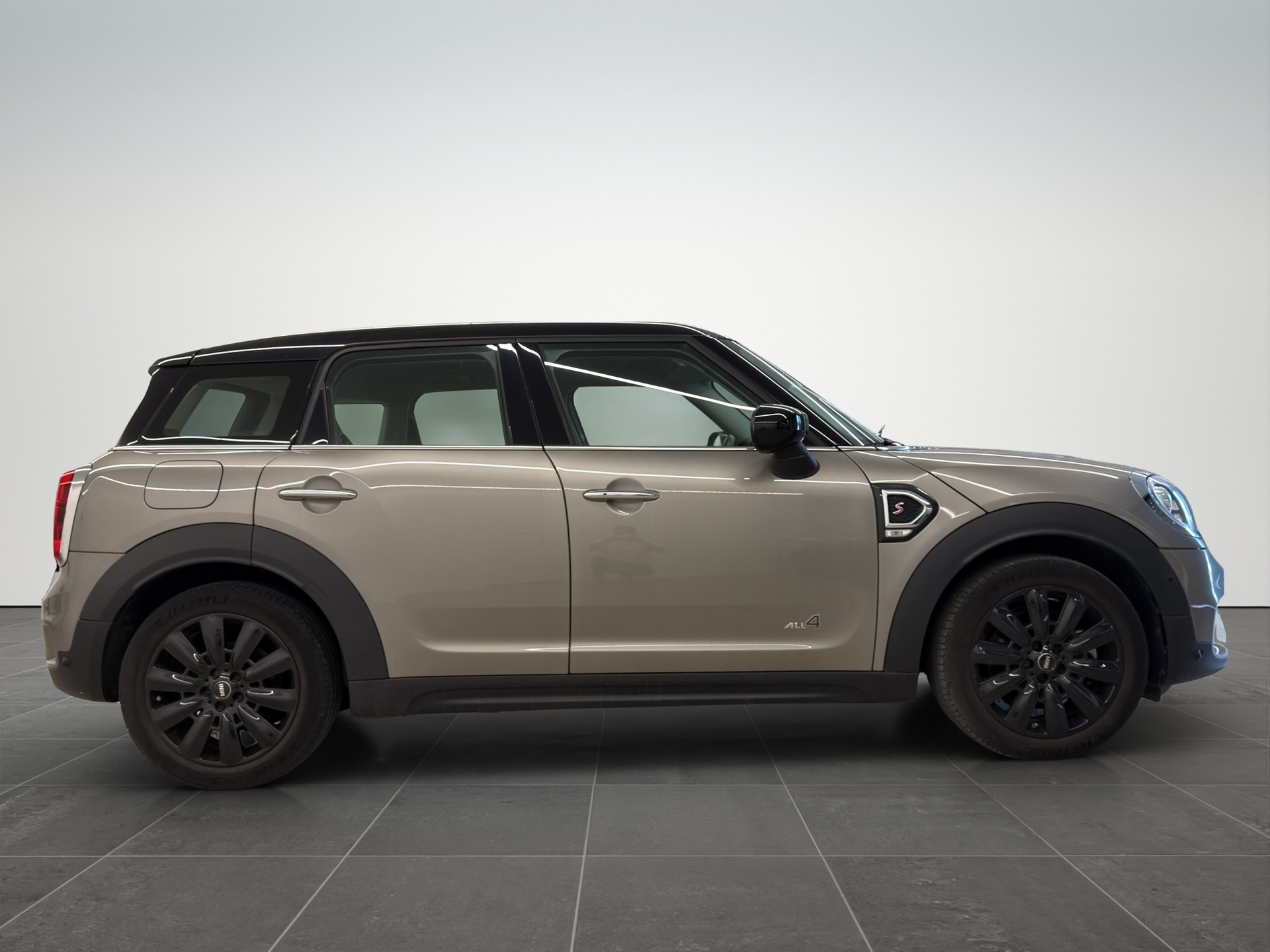 MINI Countryman Cooper S ALL4 Steptronic-image-6