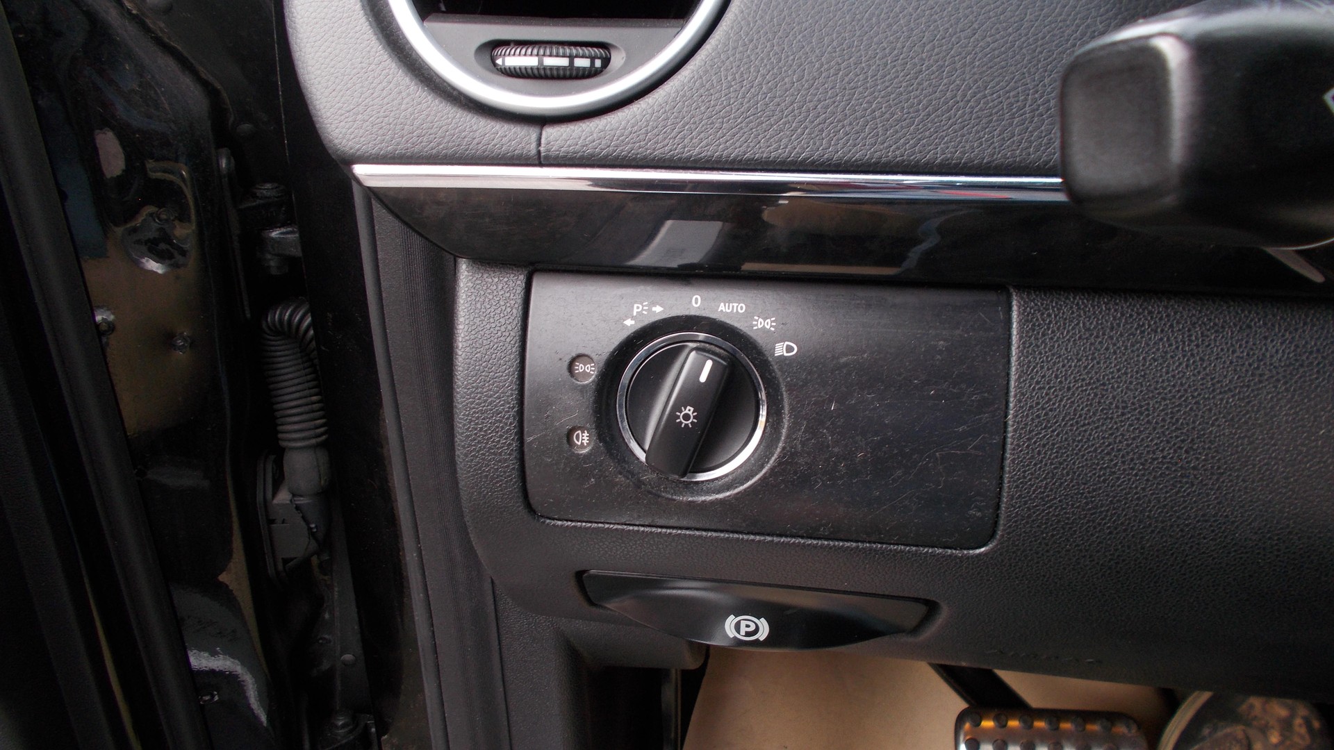 MERCEDES-BENZ ML 350 BlueTEC 4Matic 7G-Tronic-image-9