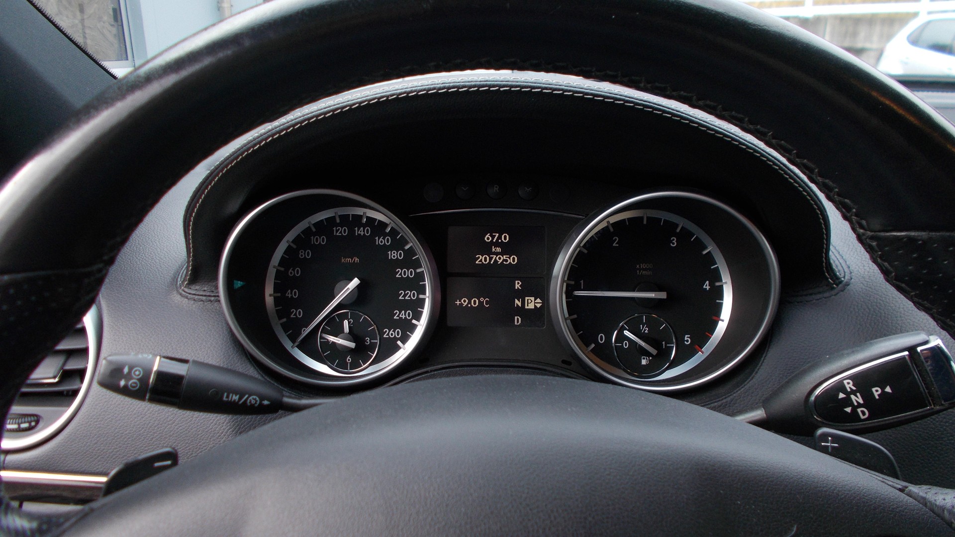 MERCEDES-BENZ ML 350 BlueTEC 4Matic 7G-Tronic-image-7