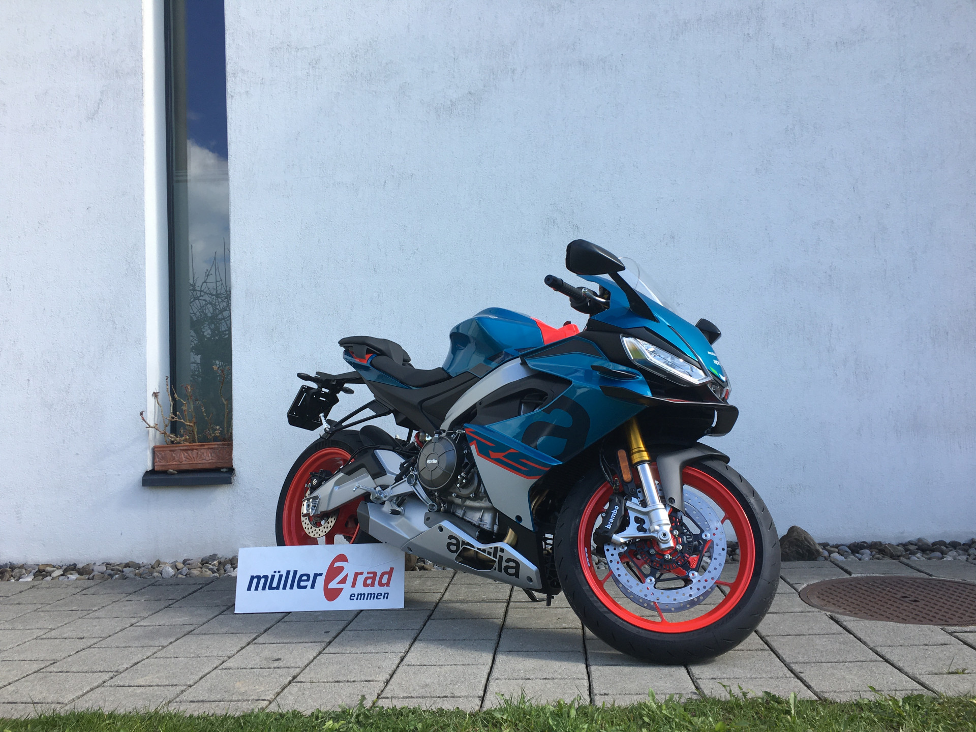 APRILIA RS 660