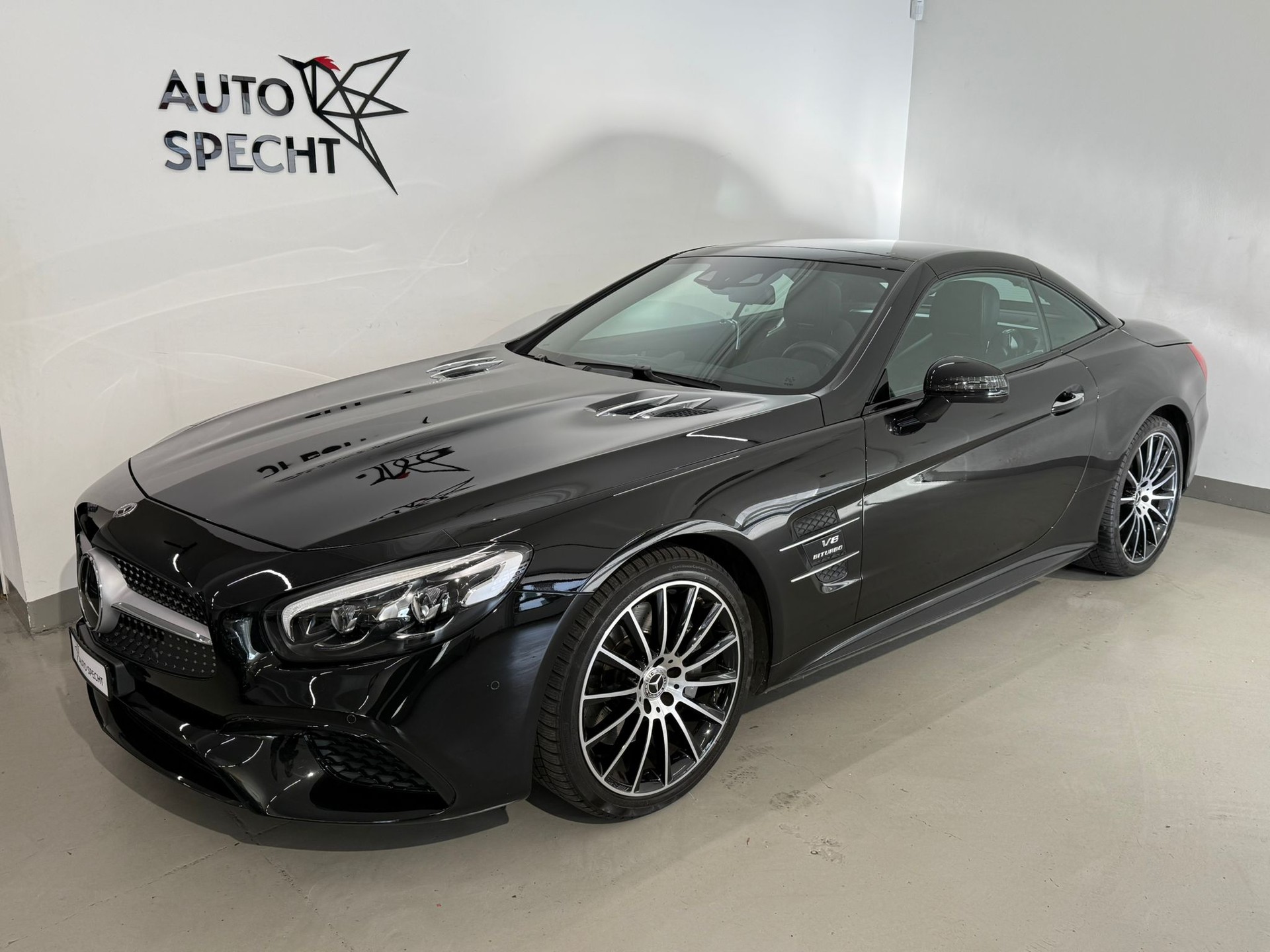 MERCEDES-BENZ SL 500 9G-Tronic-showroom-element-1