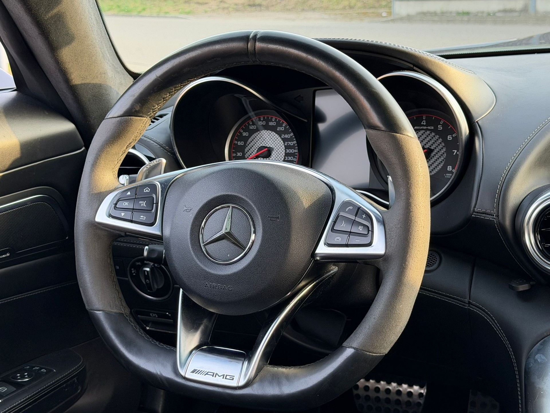 MERCEDES-BENZ AMG GT S Speedshift DCT Grey&Black Edition-image-7