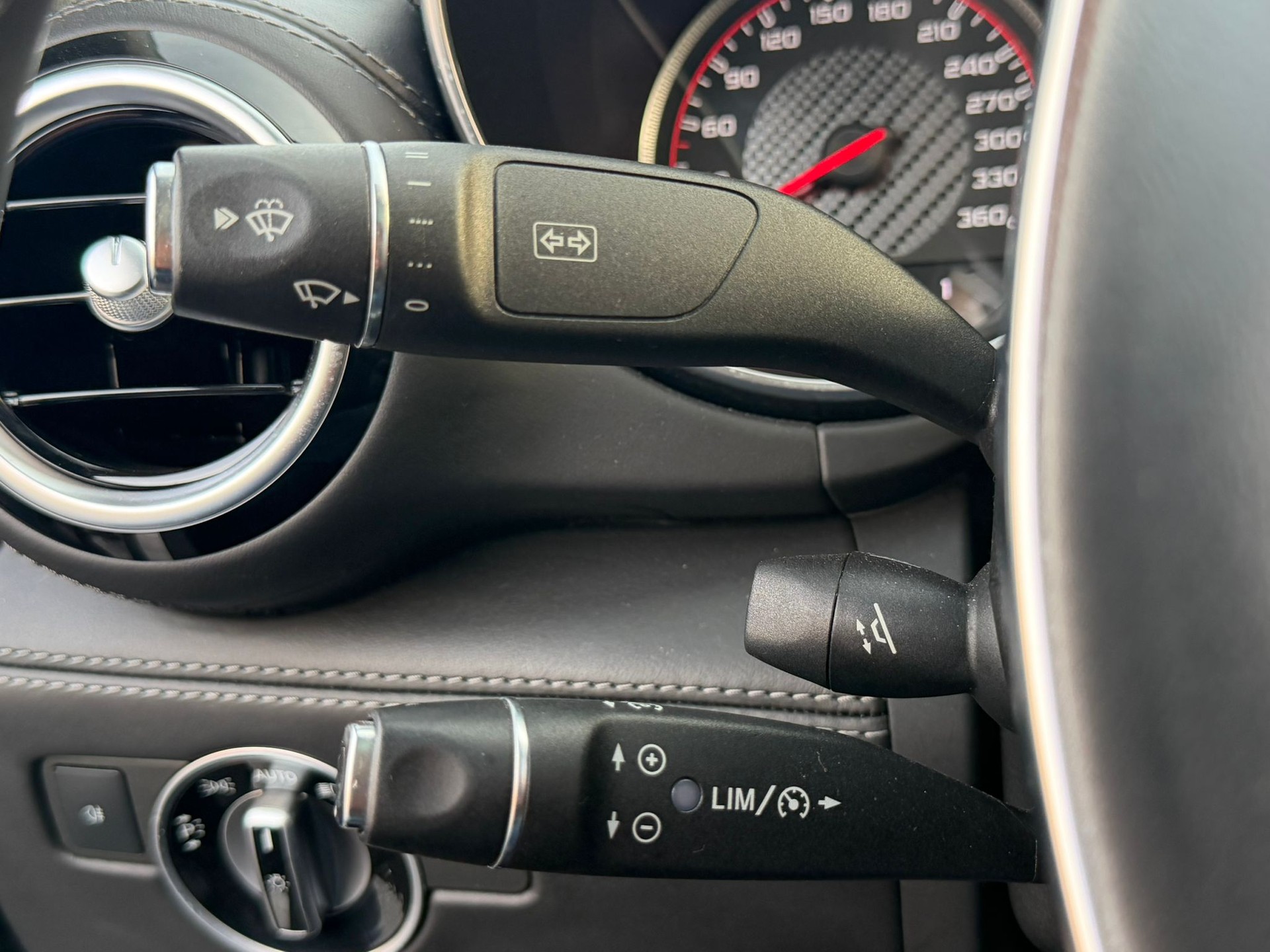 MERCEDES-BENZ AMG GT S Speedshift DCT Grey&Black Edition-image-8