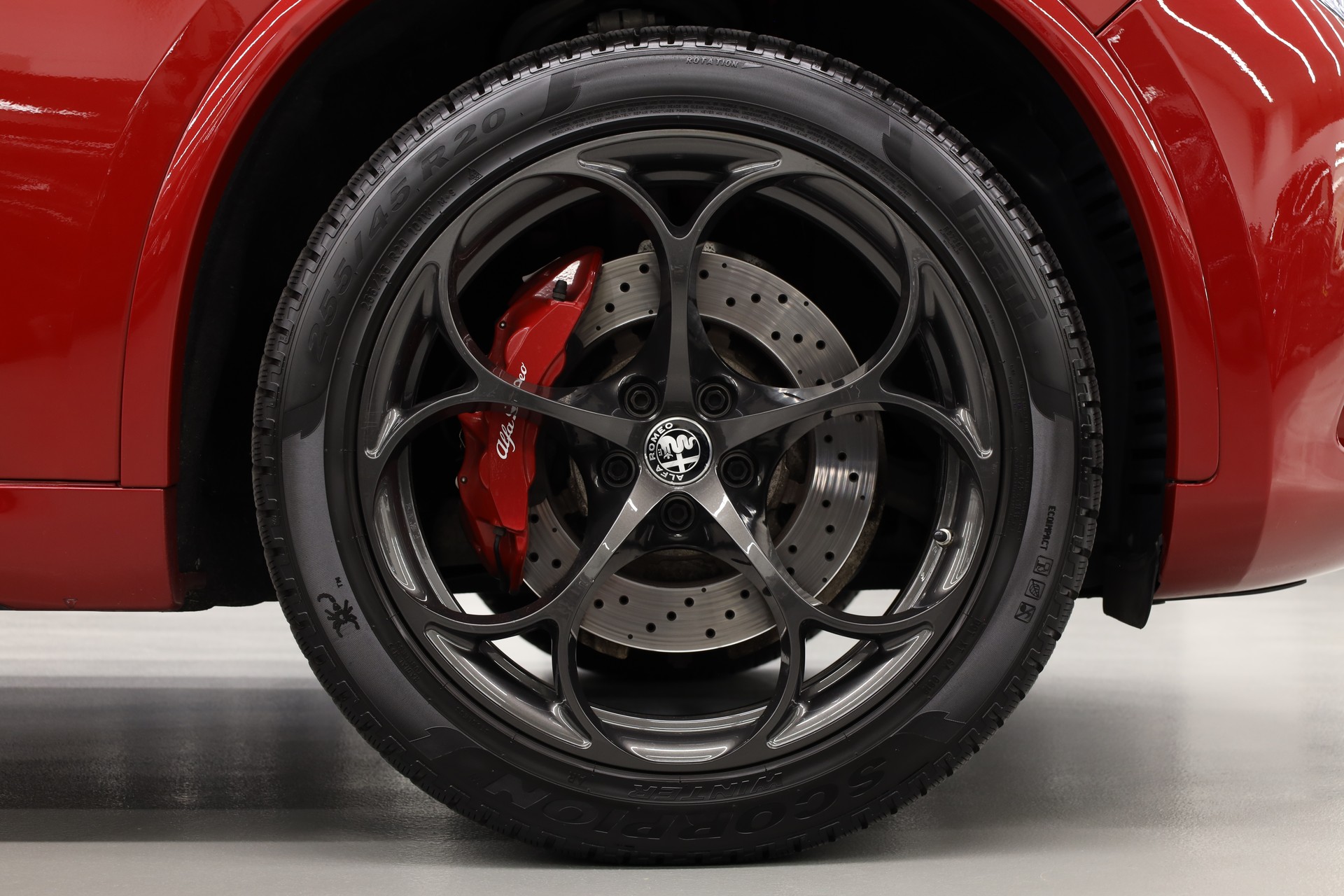 ALFA ROMEO Stelvio 2.9 V6 Biturbo Q4 Quadrifoglio-image-11