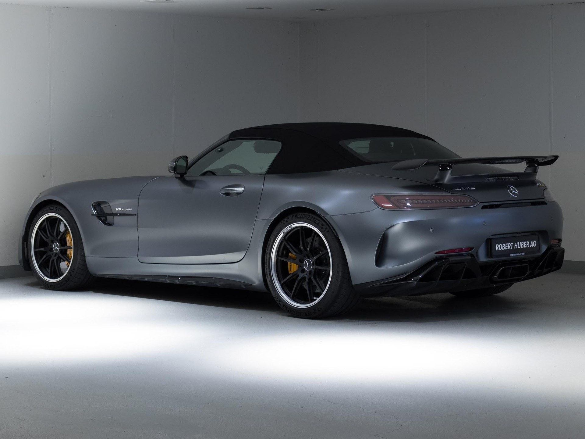 MERCEDES-BENZ AMG GT R Roadster-image-5