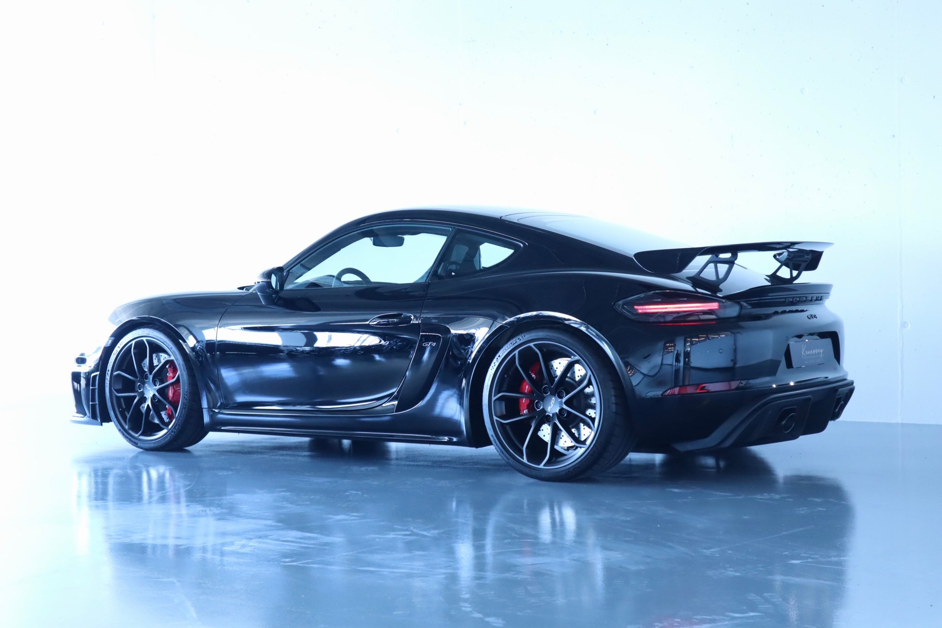 PORSCHE 718 Cayman GT4 PDK-image-2