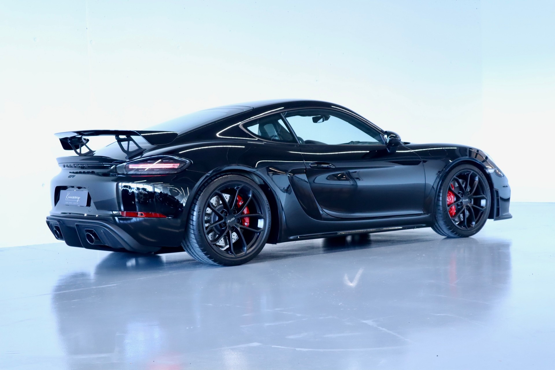PORSCHE 718 Cayman GT4 PDK-image-5