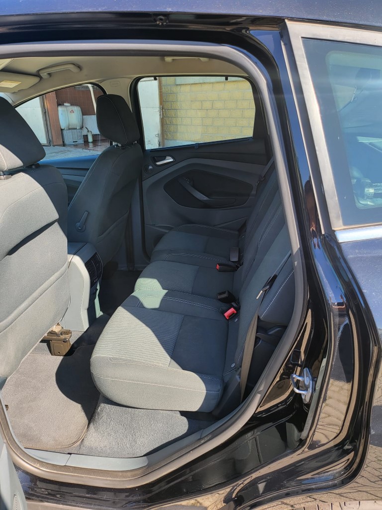 FORD C-Max 1.6 TDCi 115 Titanium S/S-image-7