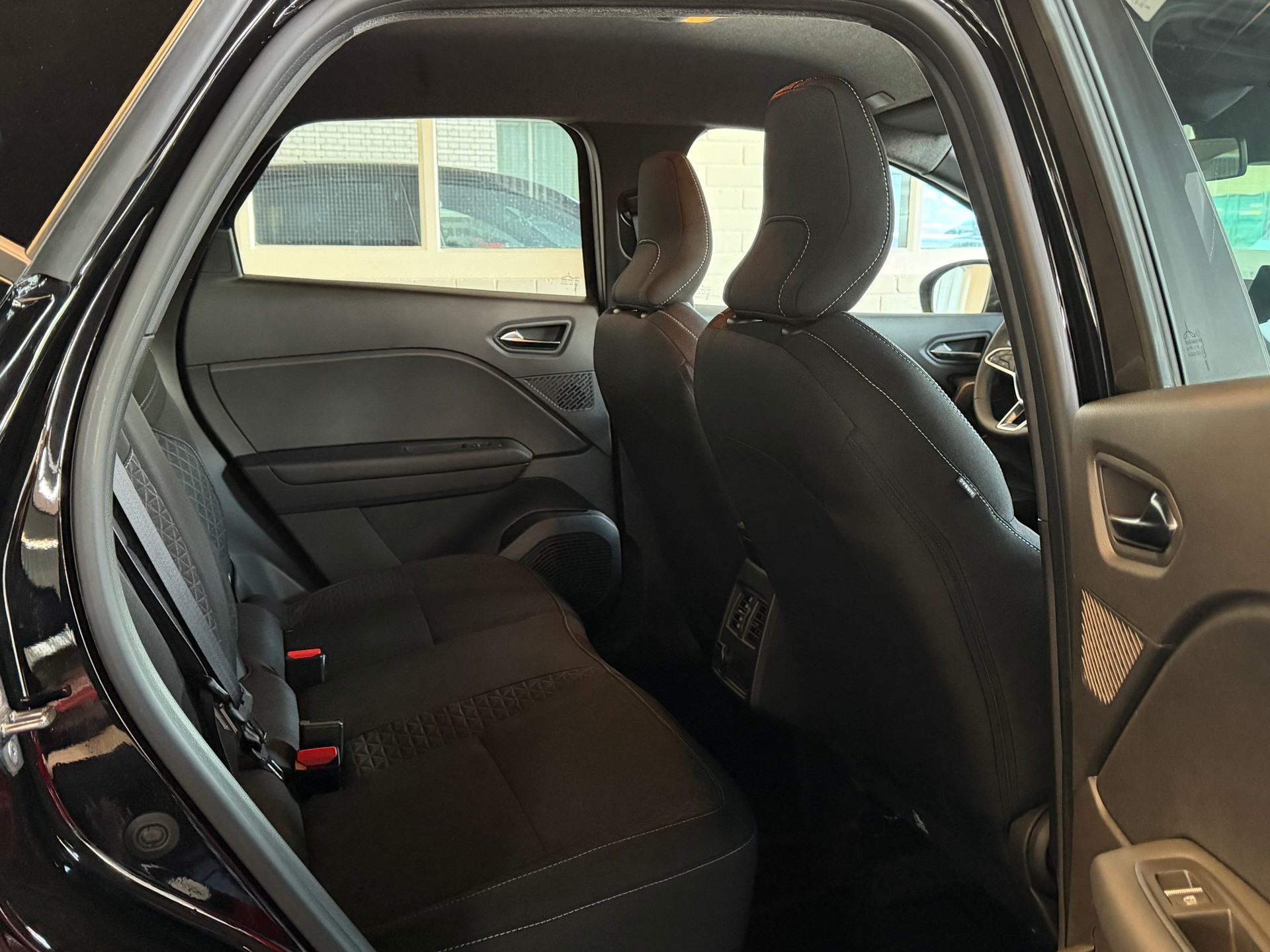MITSUBISHI ASX 1.3 Invite 160 PS (CH)-image-11
