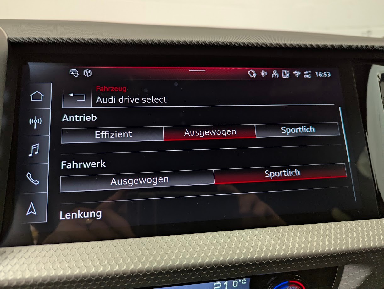 AUDI A1 Sportback 2.0 40 TFSI S Line S-Tronic*5J GAR S-LINE KOMPLETT VOLL-LED DÄMPFER NAVI+ ACC KEYLESS*-image-16