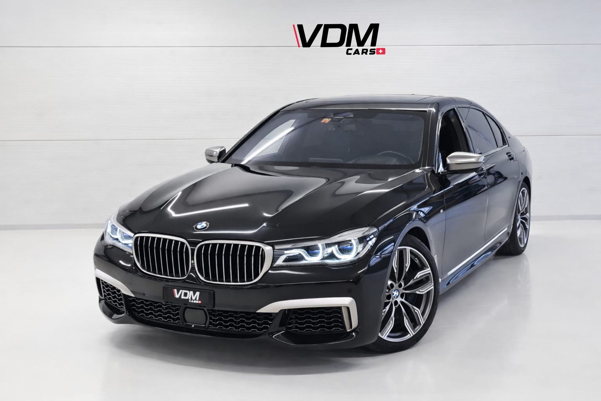 BMW M760Li xDrive Steptronic *CH-Fahrzeug* *Vollausstattung* *Leasing ohne Anzahlung ab 720.-