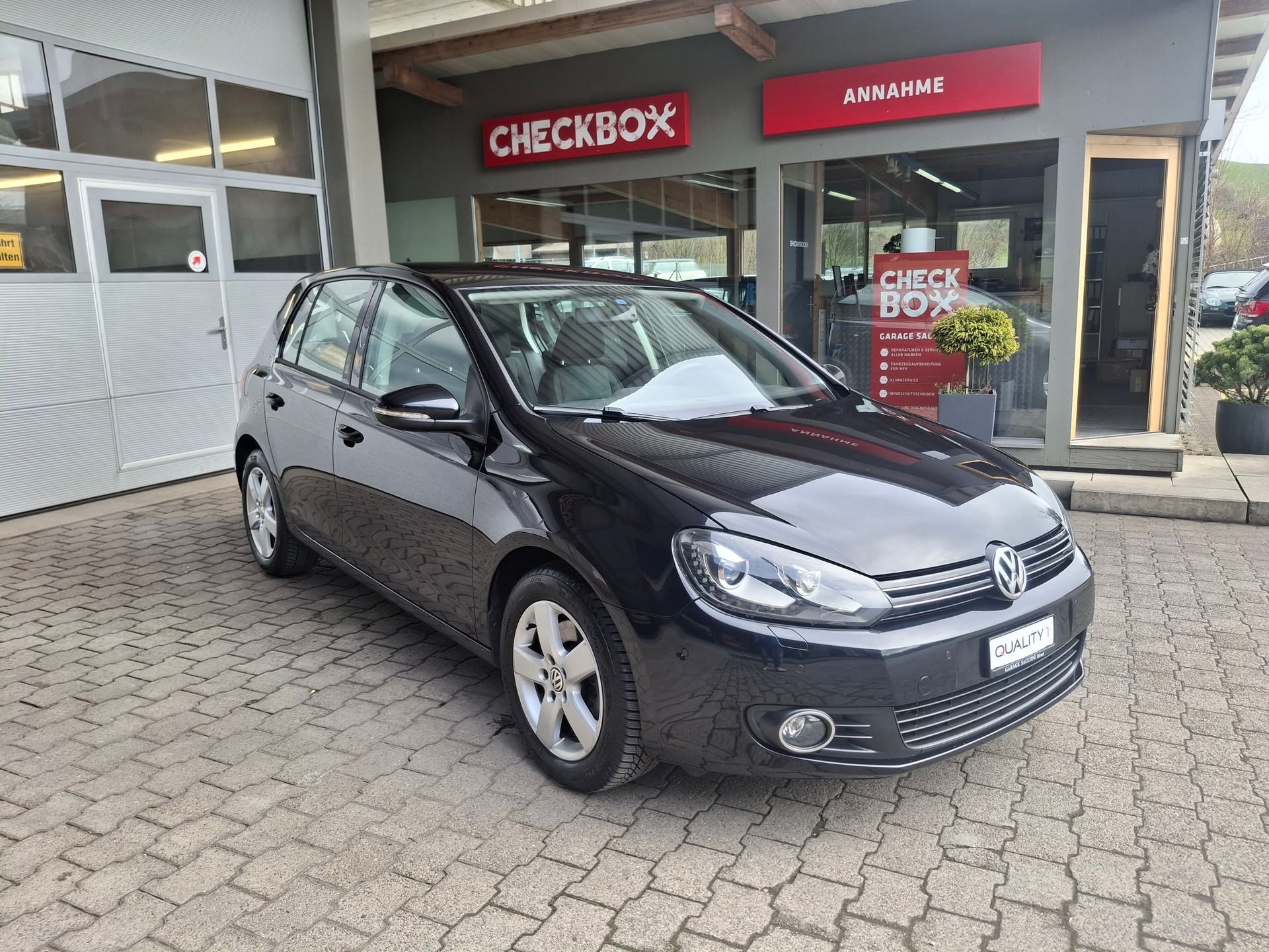 VW Golf 1.4 TSI Highline-image-2